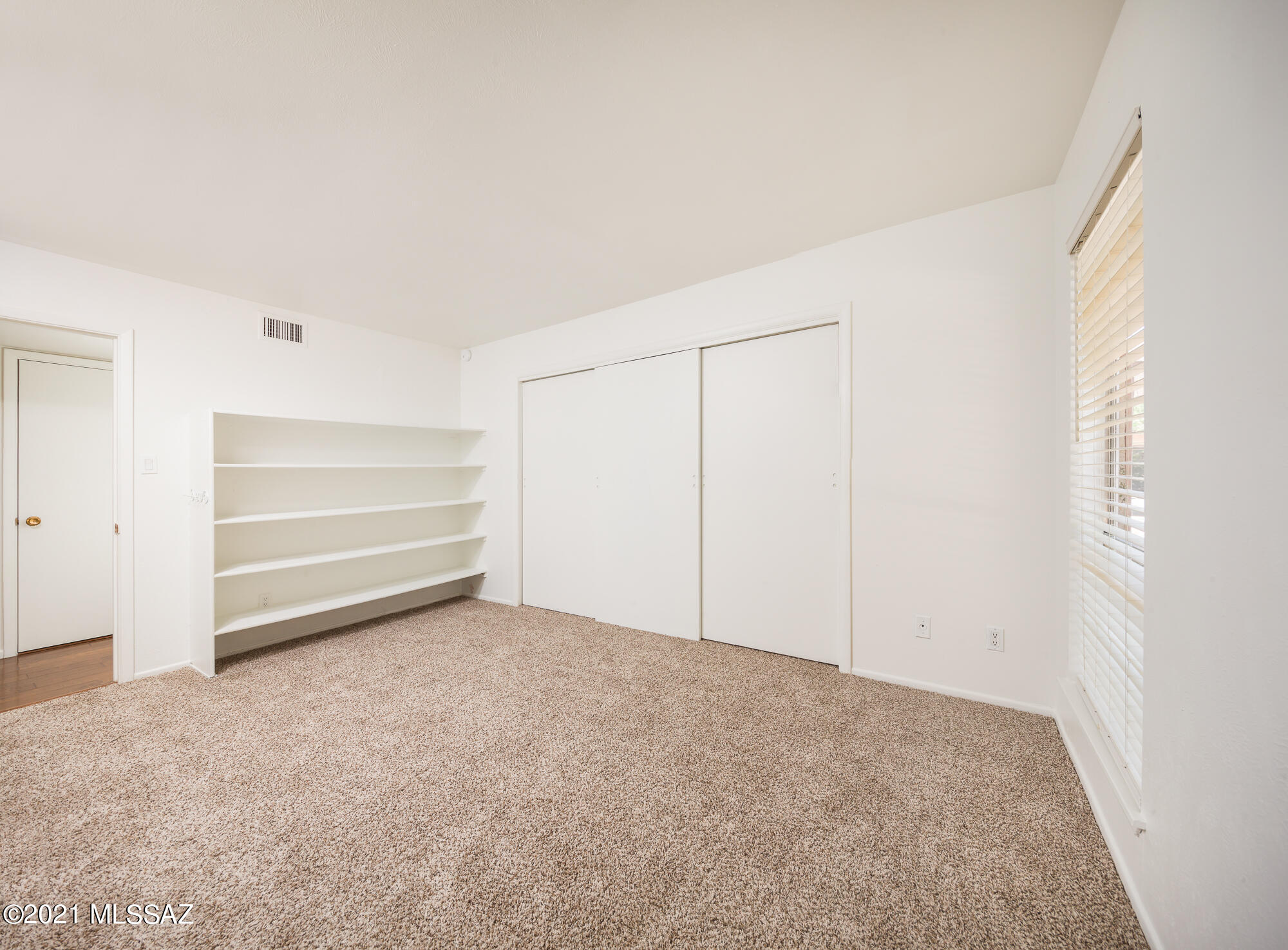 Las Colinas Condominiums - Residential