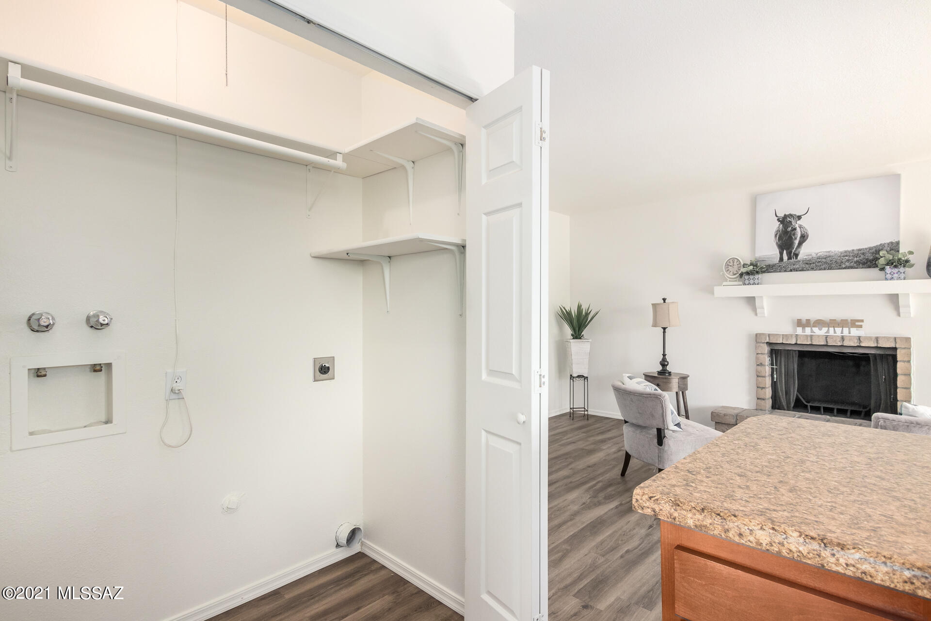 Broadway East (1-112) - Residential