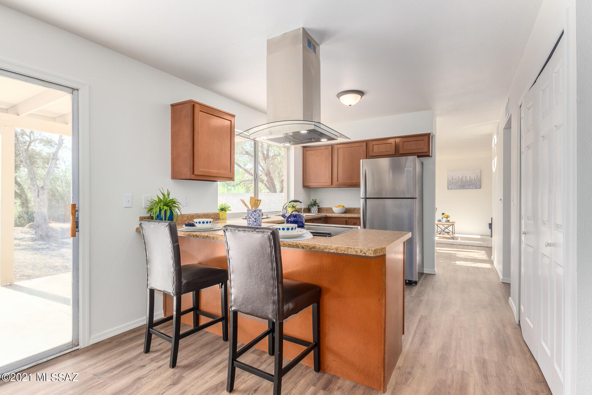 Broadway East (1-112) - Residential