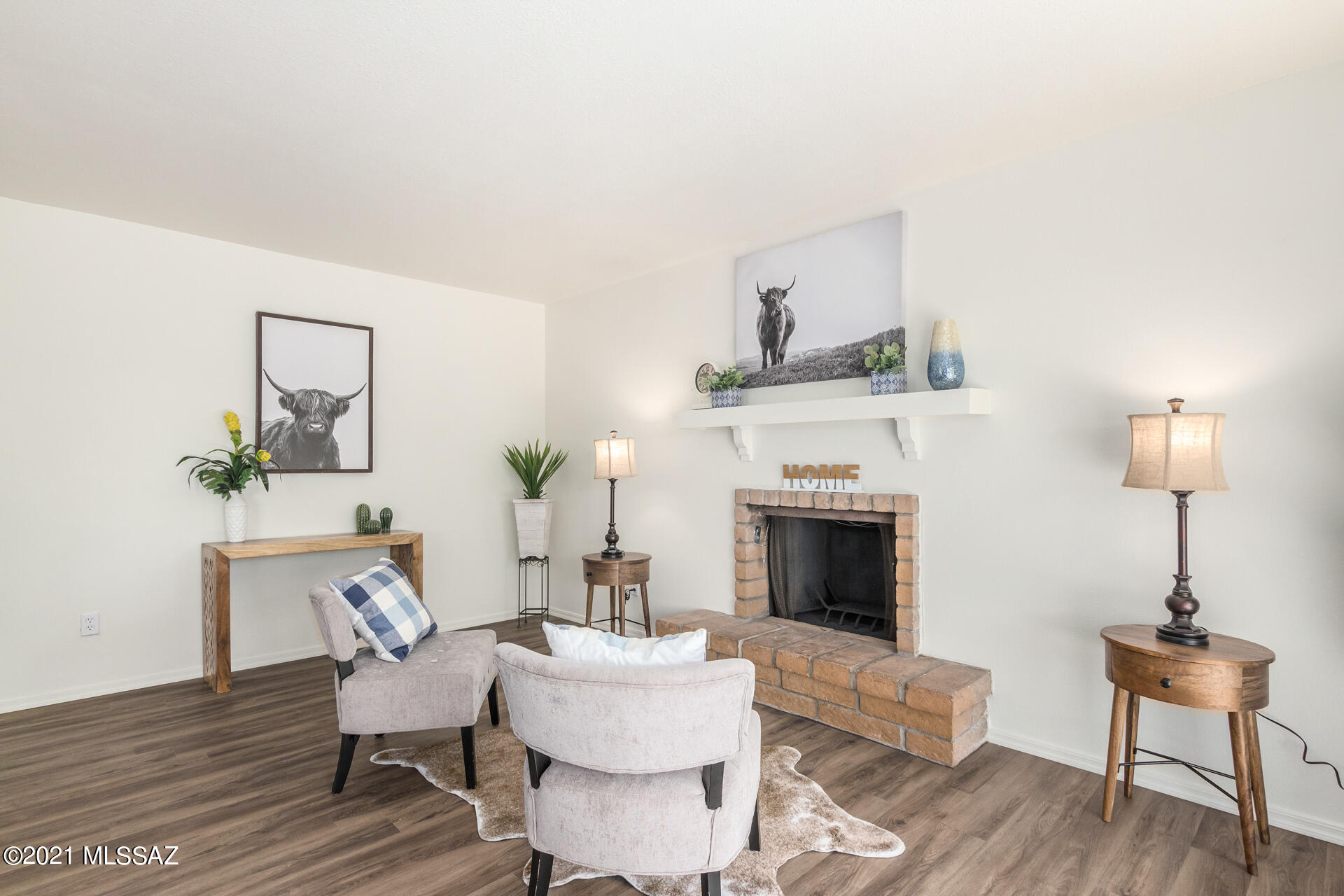 Broadway East (1-112) - Residential