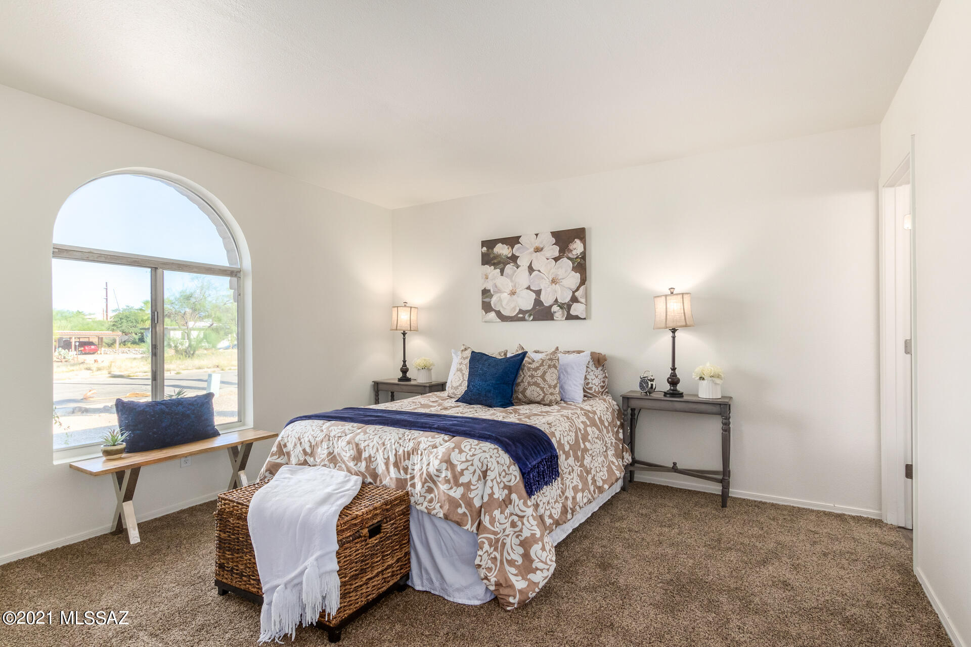 Broadway East (1-112) - Residential