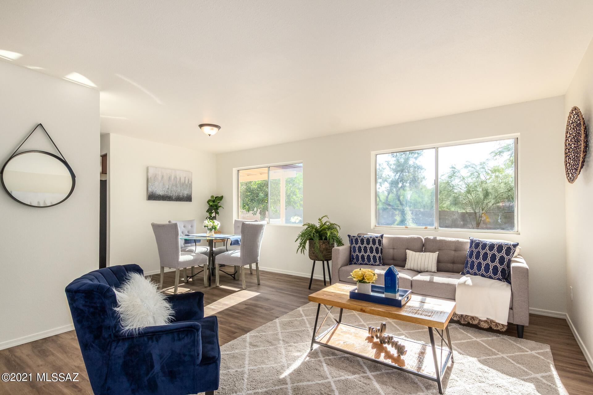 Broadway East (1-112) - Residential