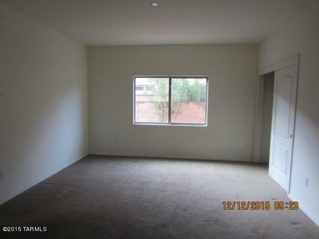Continental Reserve Blk. 15 (1-66) - Residential