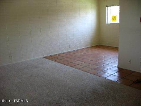 Amherst Club Condos (1-20) - Residential