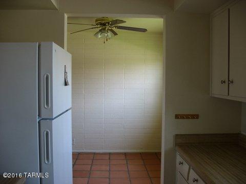 Amherst Club Condos (1-20) - Residential