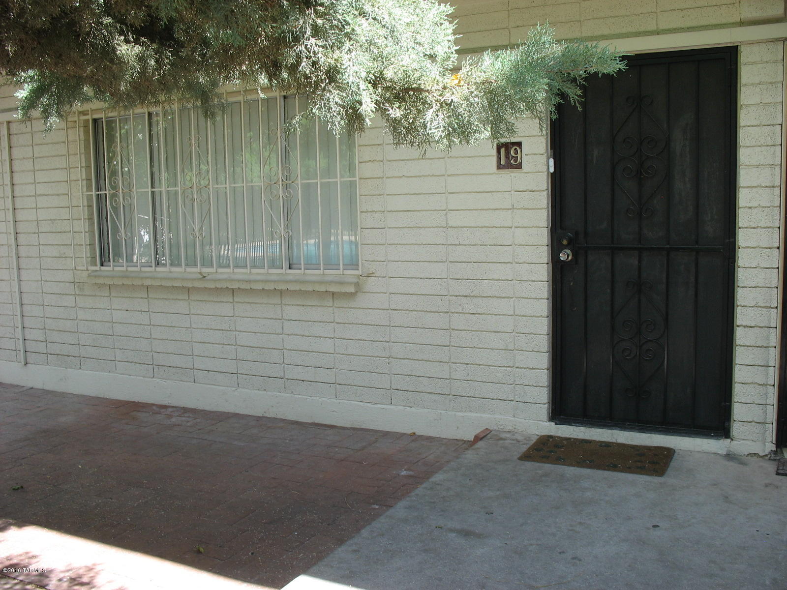 Amherst Club Condos (1-20) - Residential
