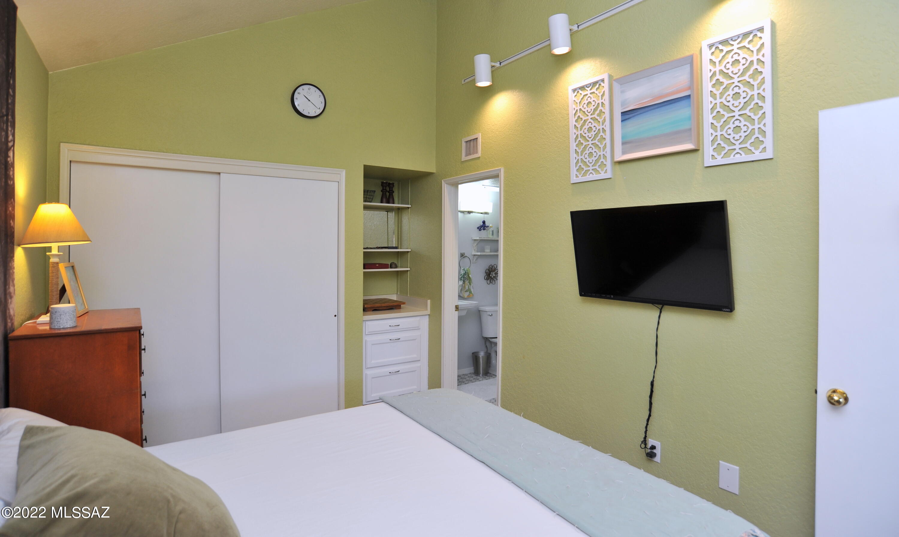 River Grove Condos. - Residential