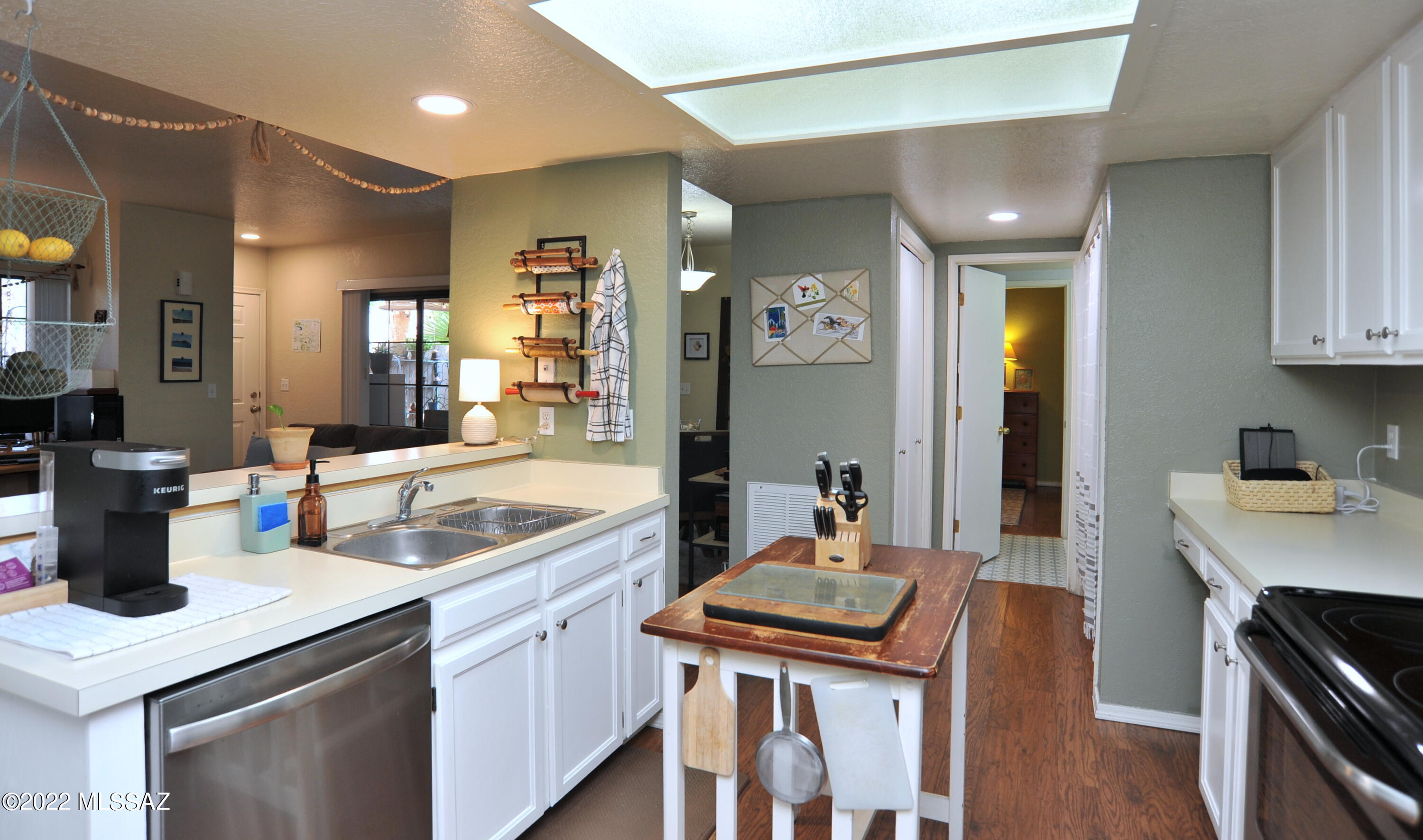 River Grove Condos. - Residential