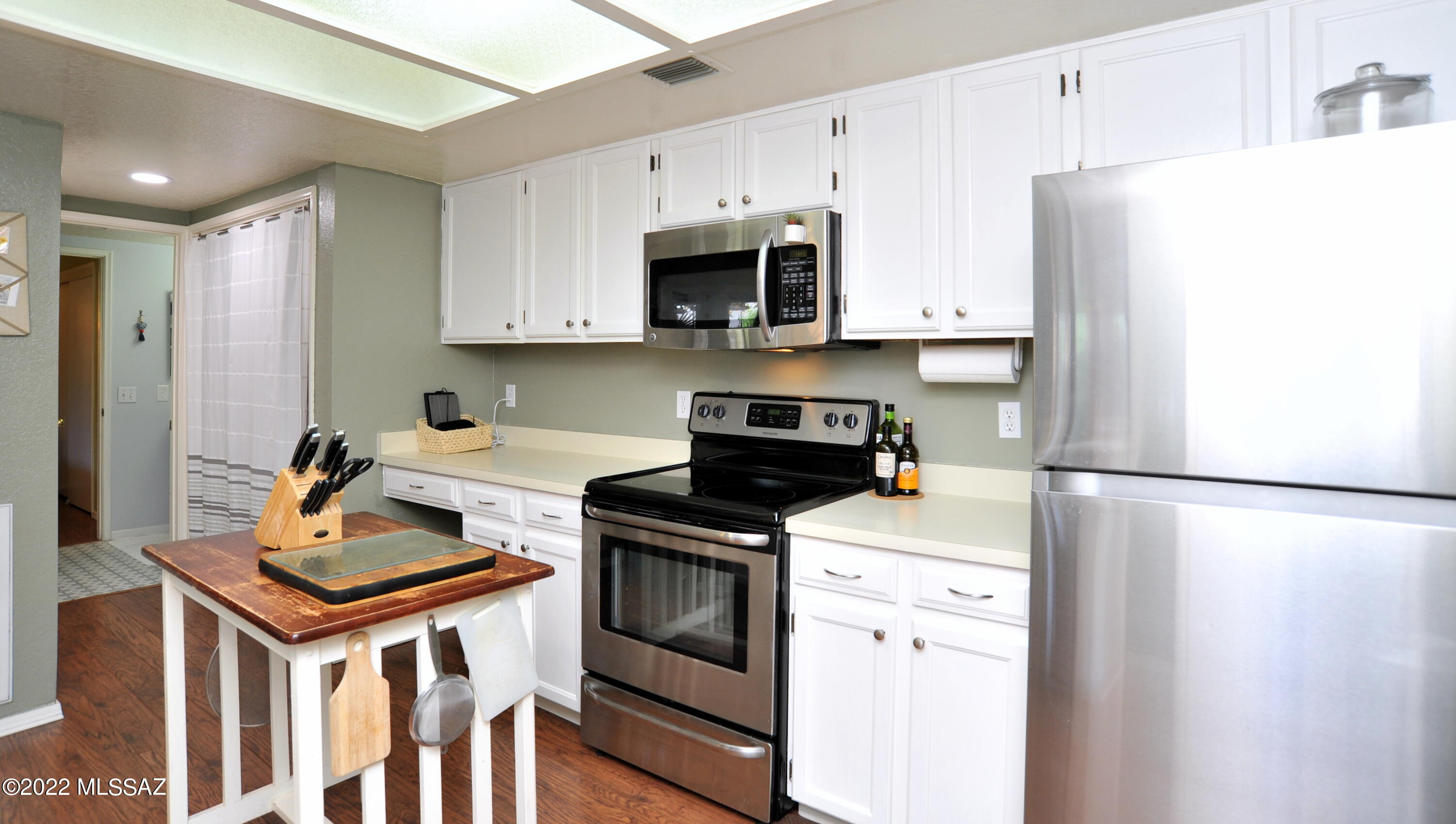 River Grove Condos. - Residential