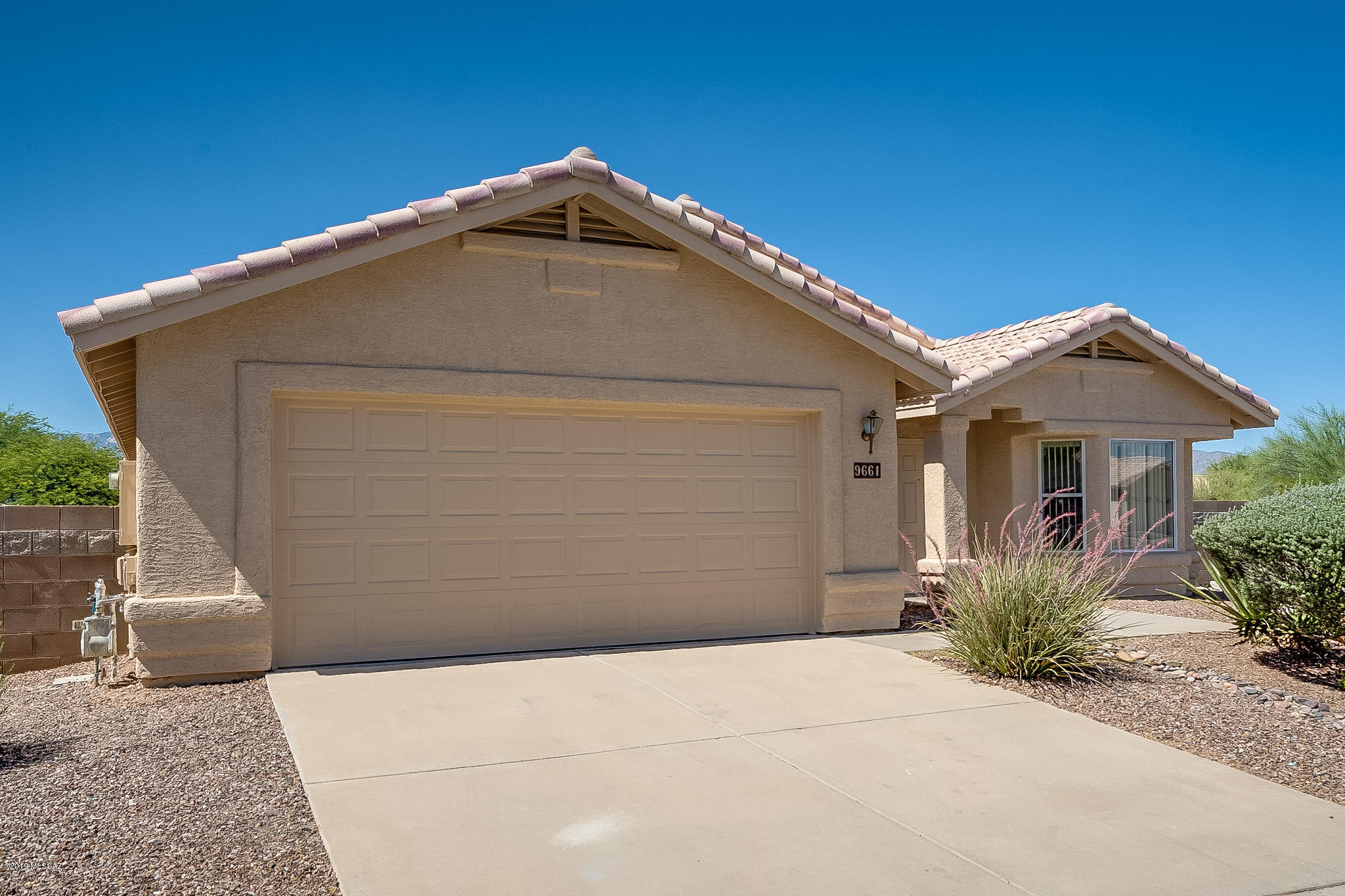 Hidden Vista (1-147) - Residential Lease