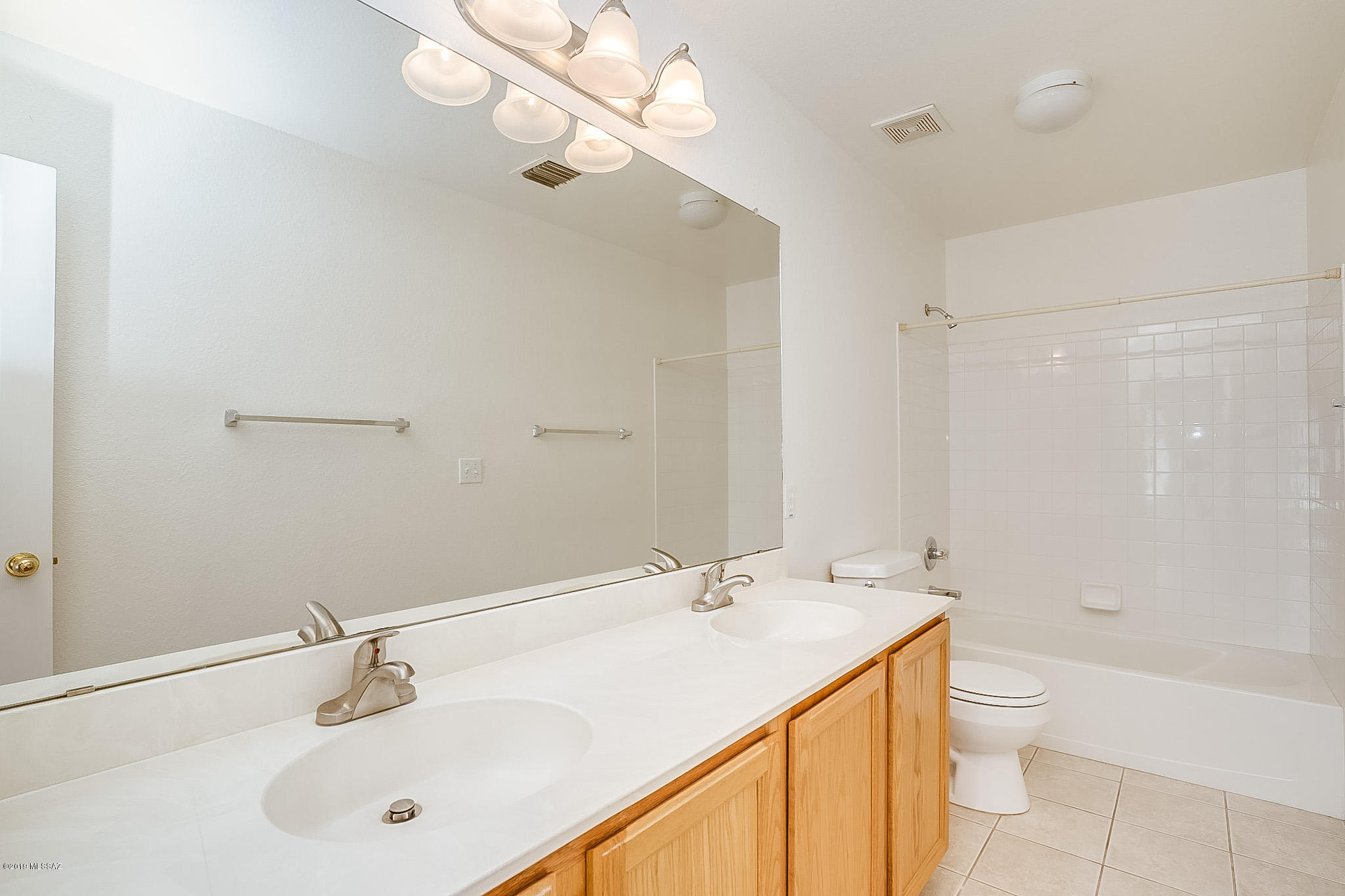 Hidden Vista (1-147) - Residential Lease