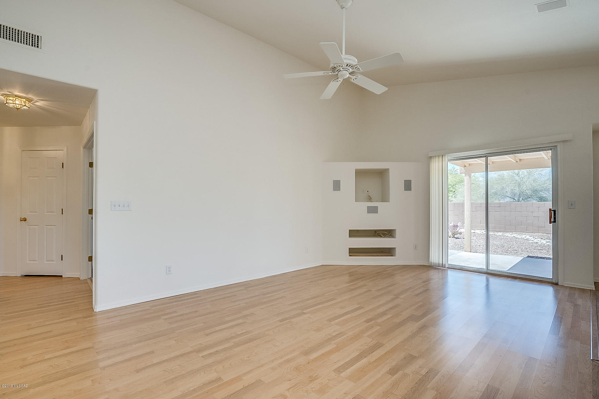 Hidden Vista (1-147) - Residential Lease