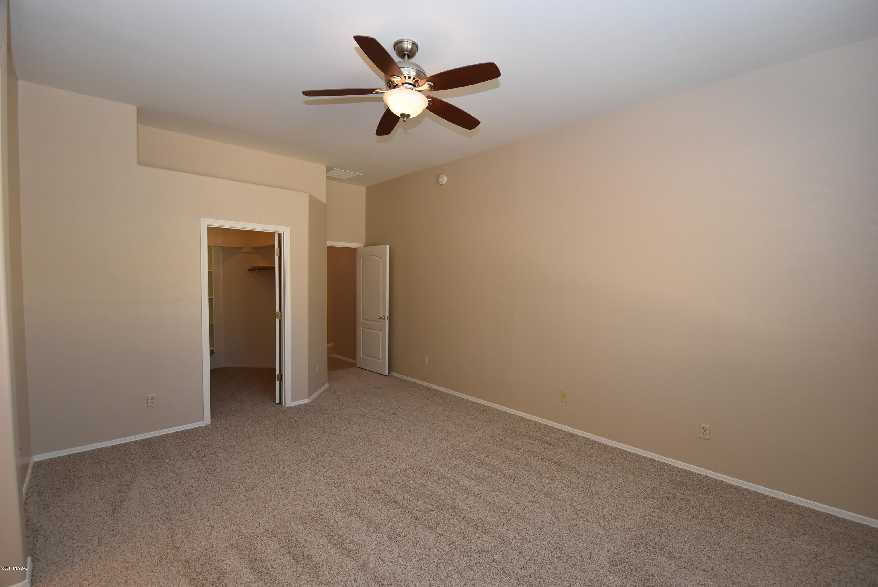 Bluffs At Dove Mountain (1-122) - Residential Lease