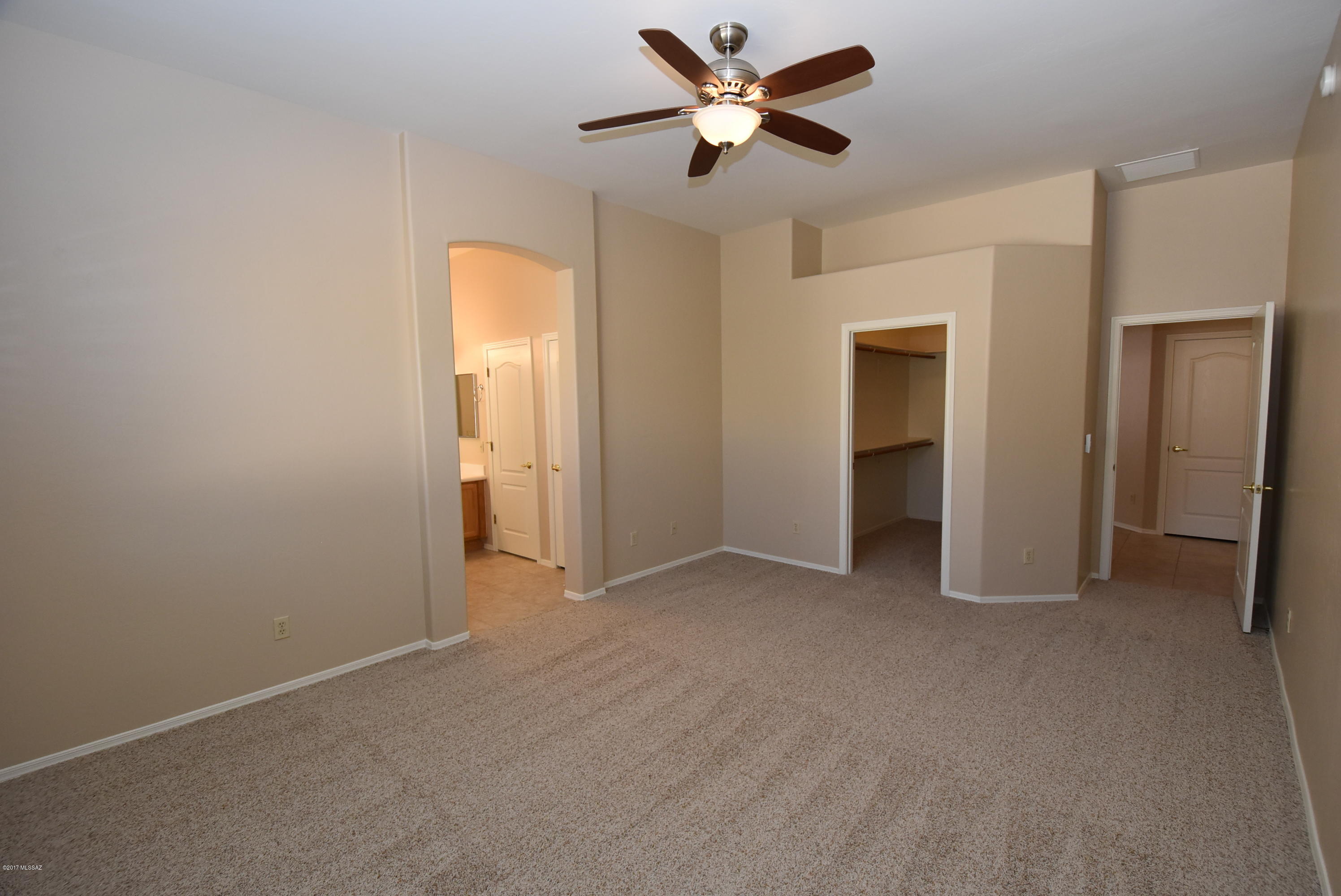 Bluffs At Dove Mountain (1-122) - Residential Lease