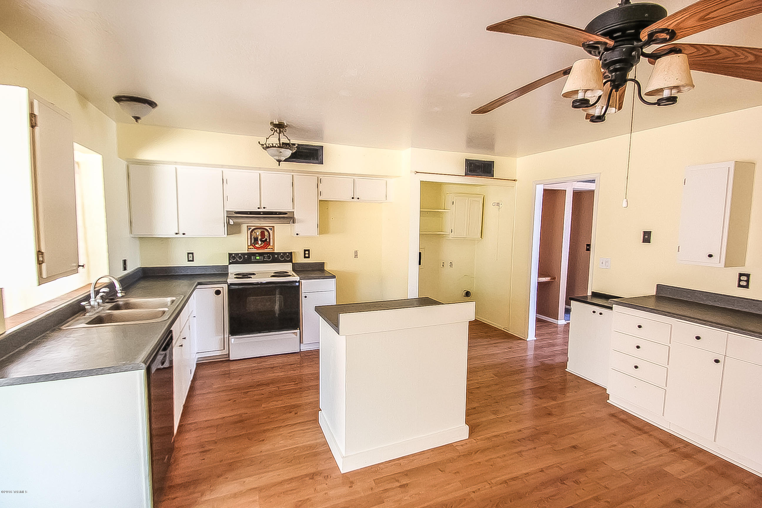 Lakecrest No.4 (81-165) - Residential