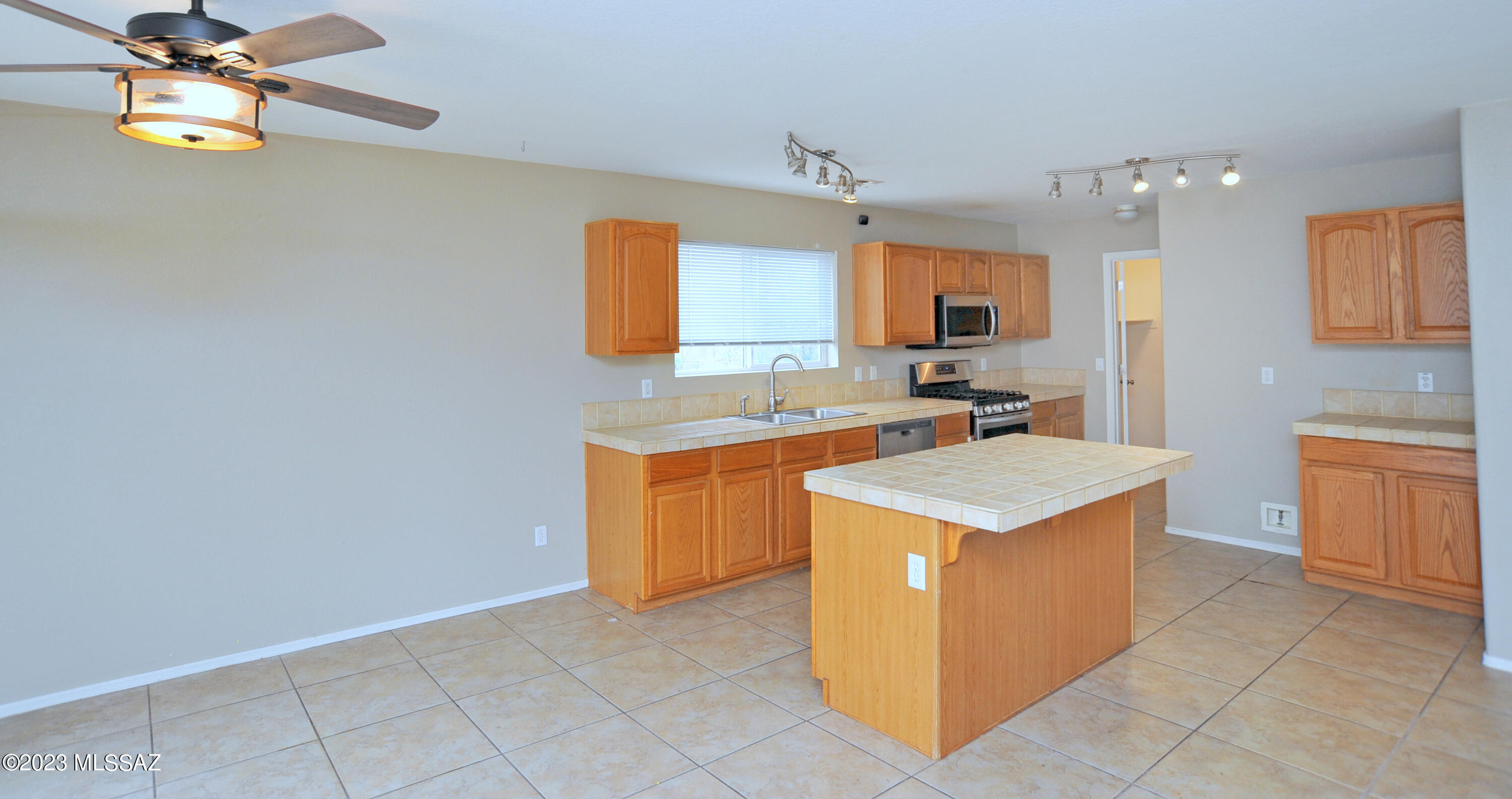 Arizona Madera At Rita Ranch (1-29) - Residential
