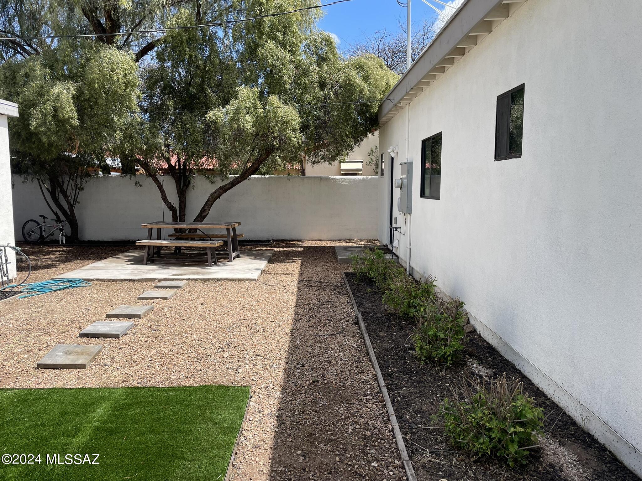 Alta Vista Addition - Residential Lease