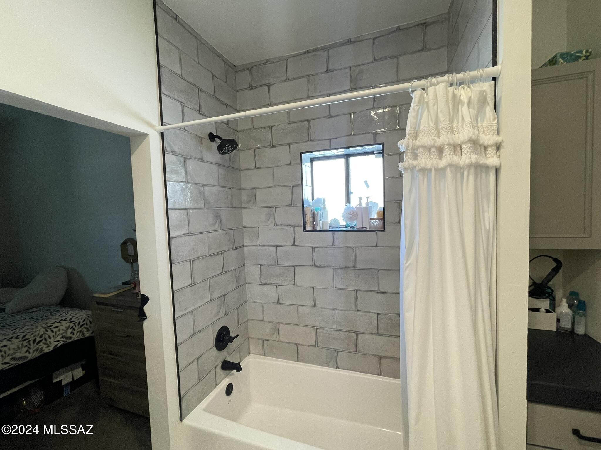 Alta Vista Addition - Residential Lease