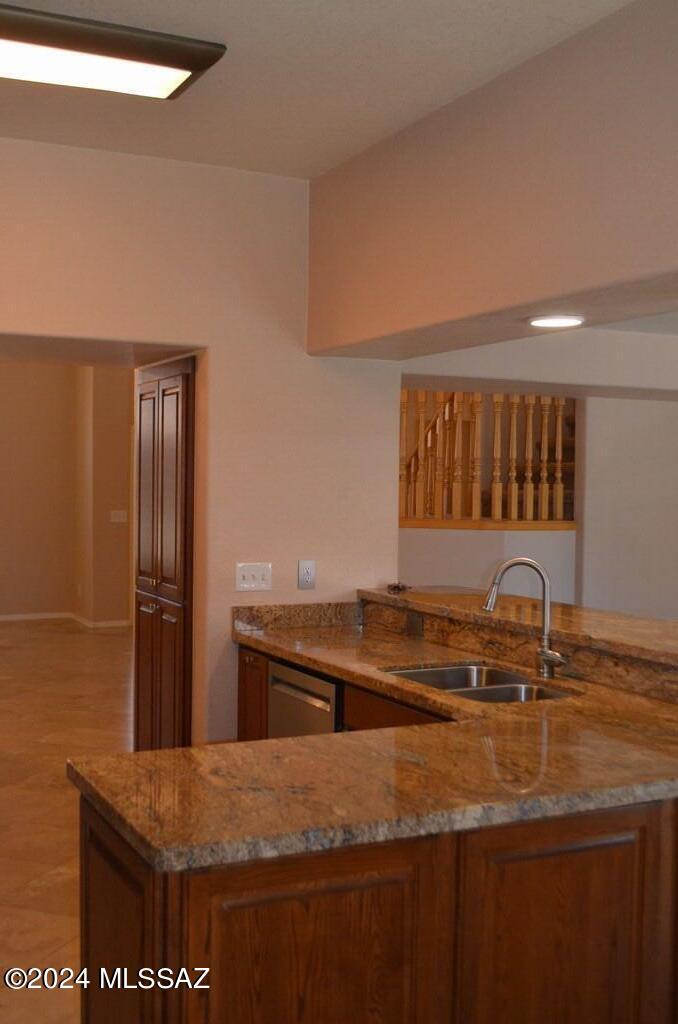 Hacienda Del Oro (1-879) - Residential