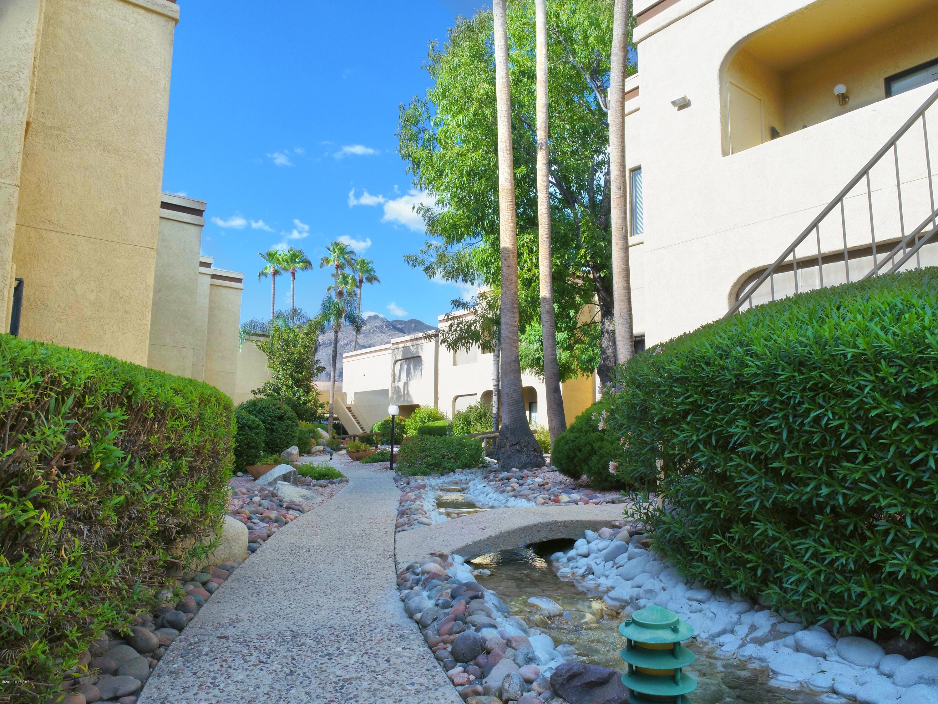 Sunrise Springs - Residential
