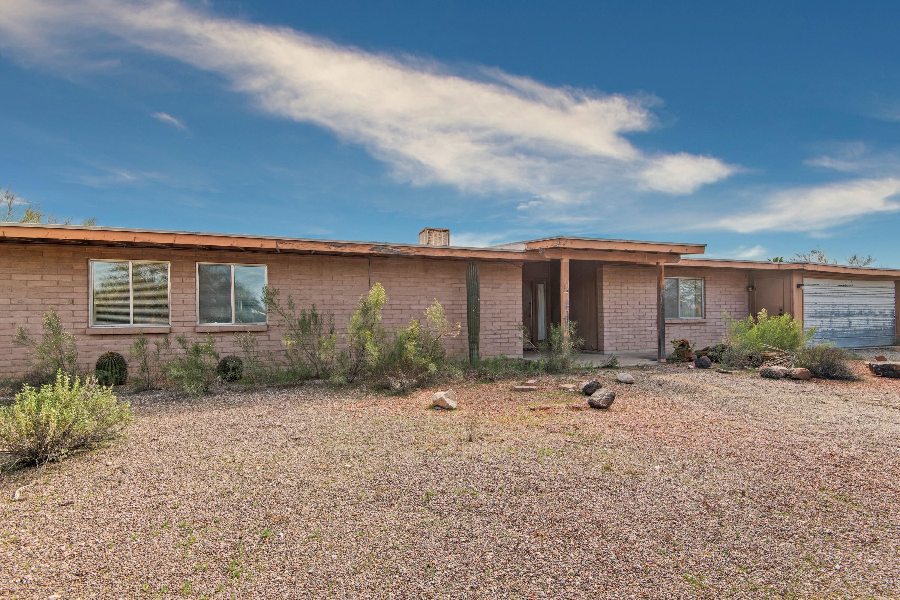 Casas Adobes Estates (650-760) - Residential