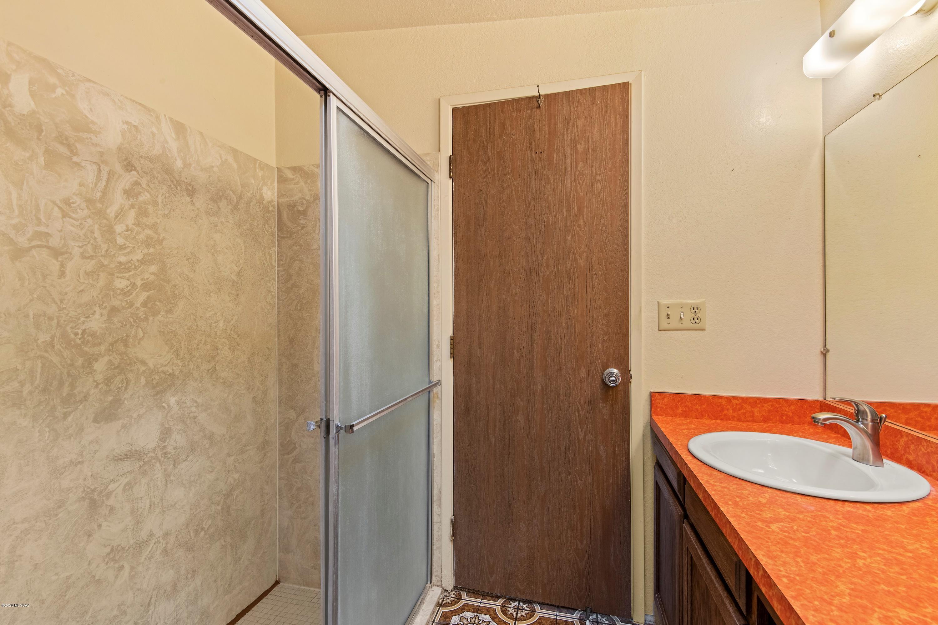Casas Adobes Estates (650-760) - Residential