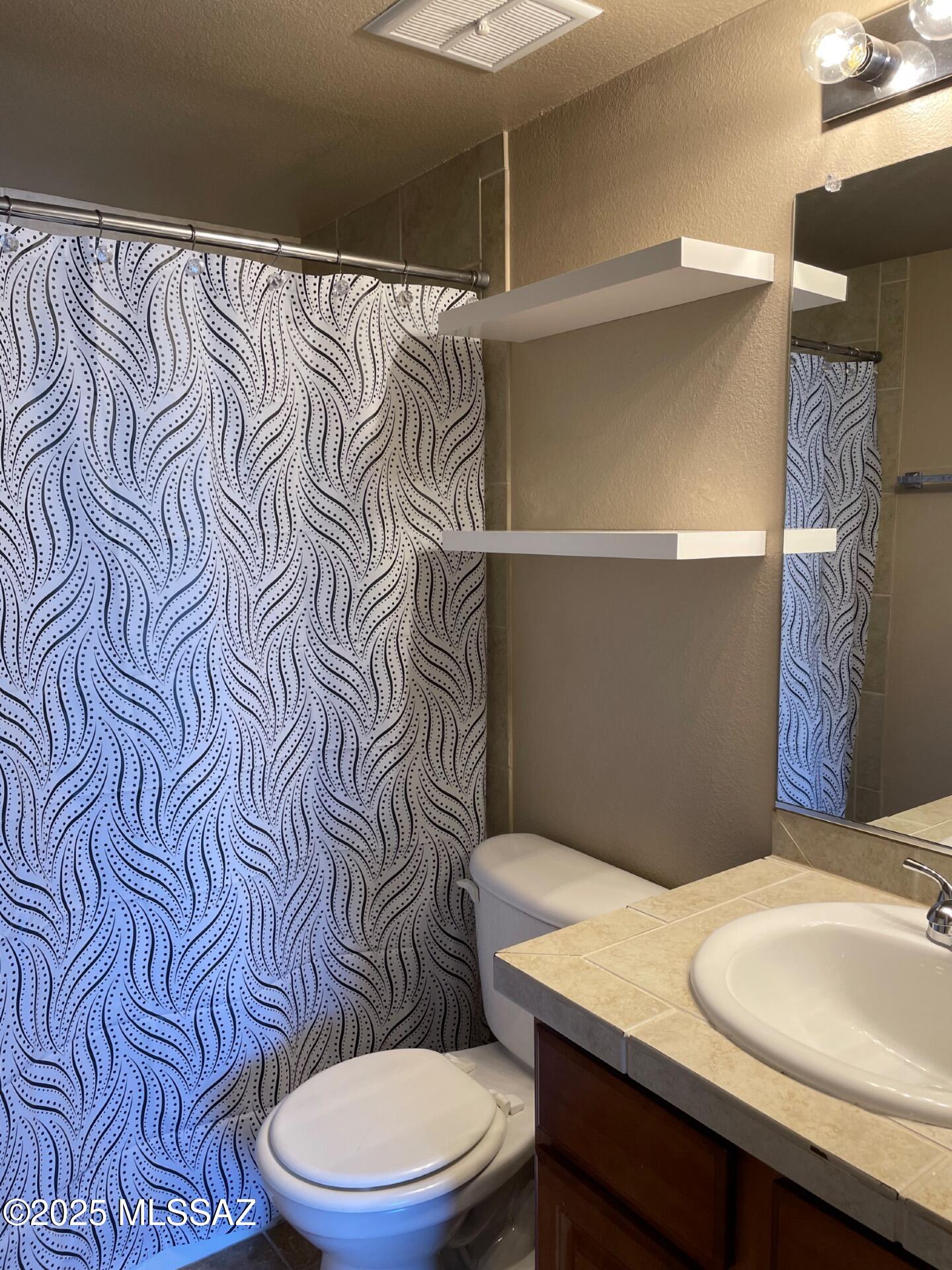 Casa Club Condominium - Residential Lease