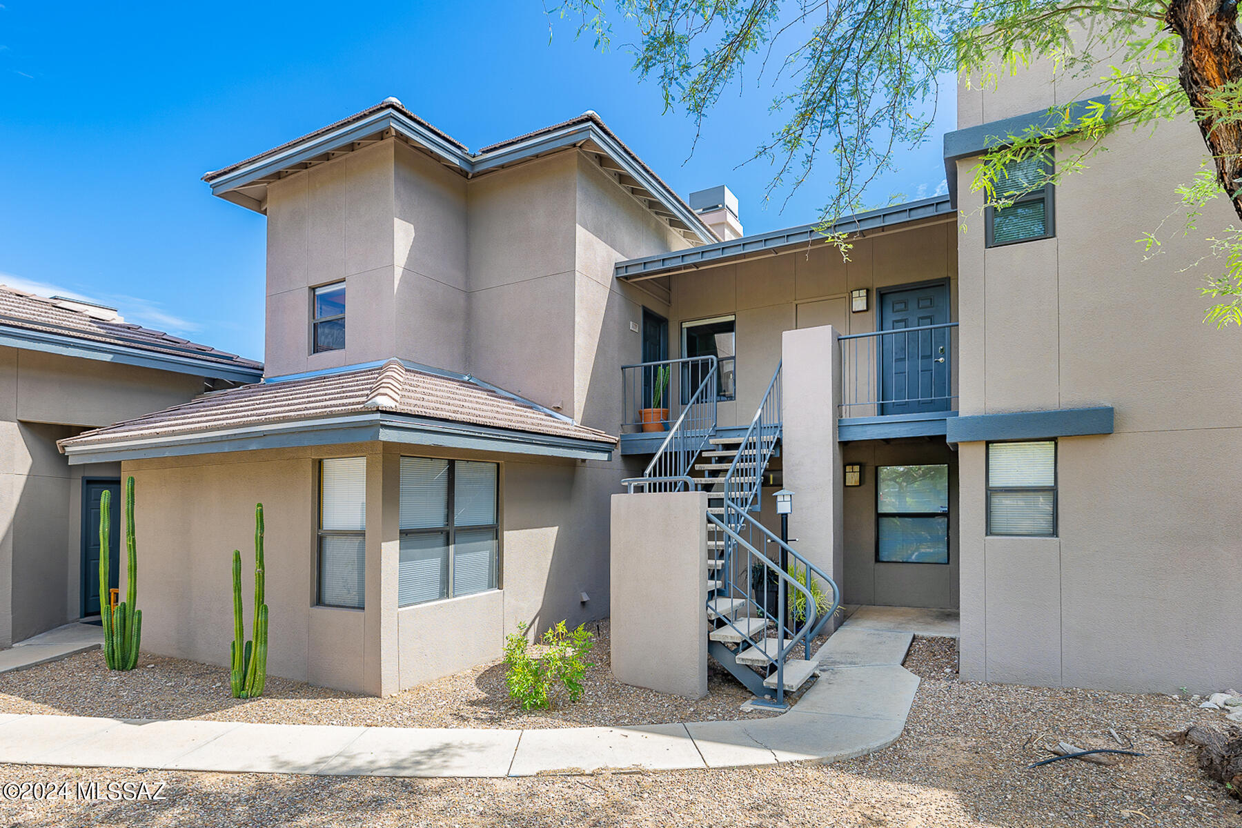 Greens at Ventana Canyon - Residential