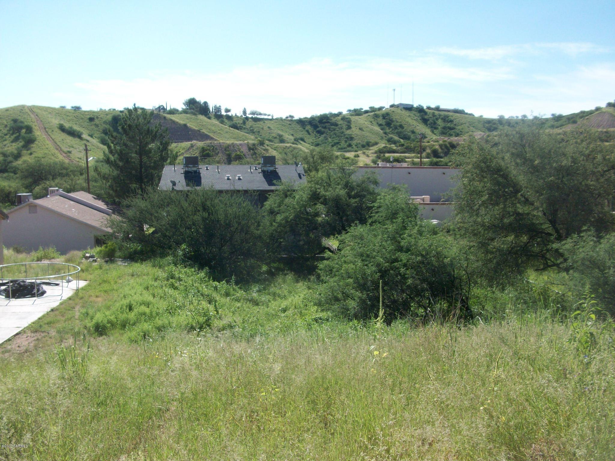 Vacant lot in area of multiple residential and single family site built homes - great price for this property.