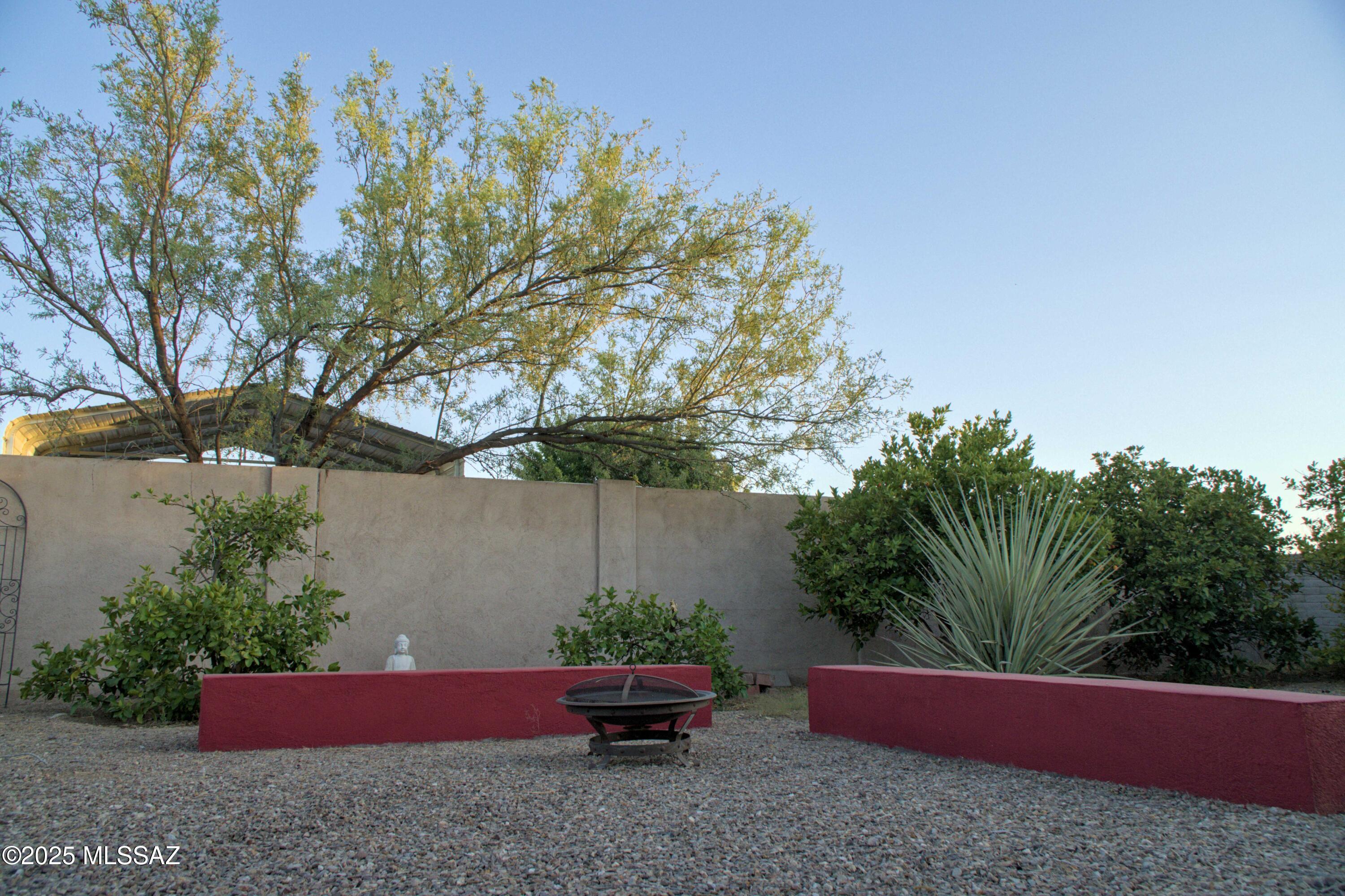 Casas Adobes Park (277-415) - Residential