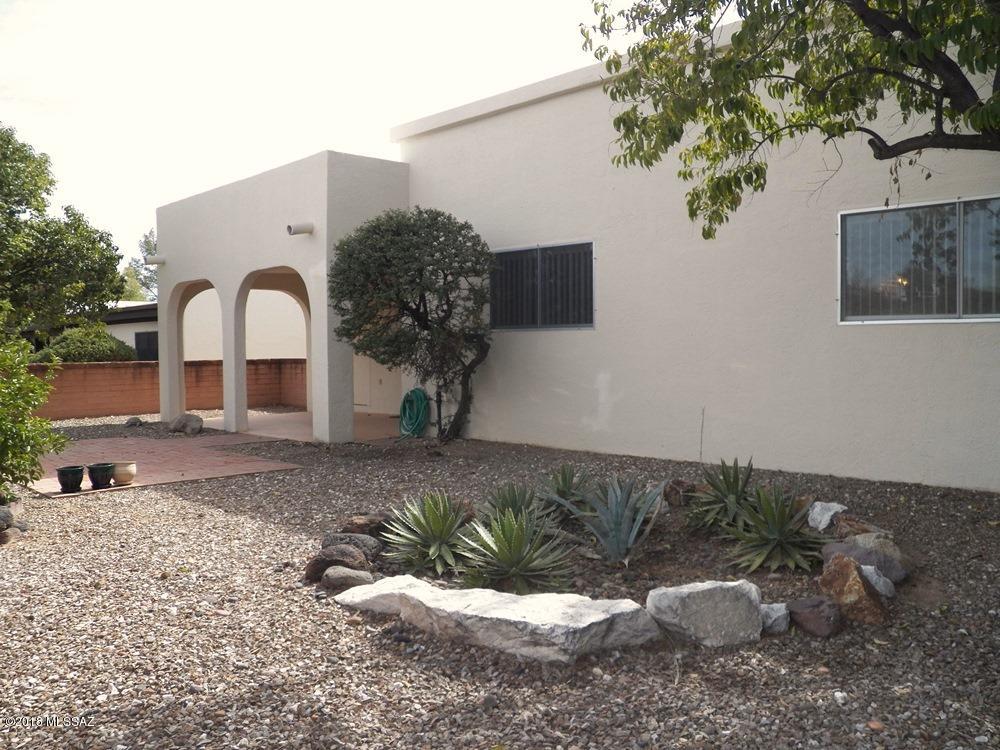 Clara Vista Del Valle(1-21) - Residential