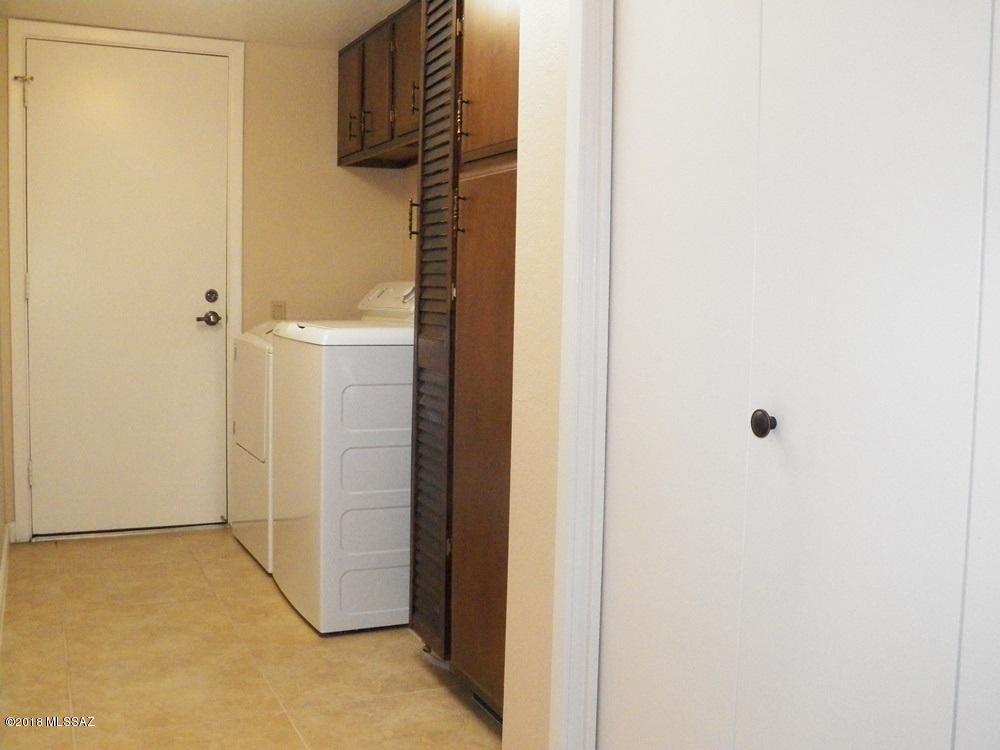 Clara Vista Del Valle(1-21) - Residential
