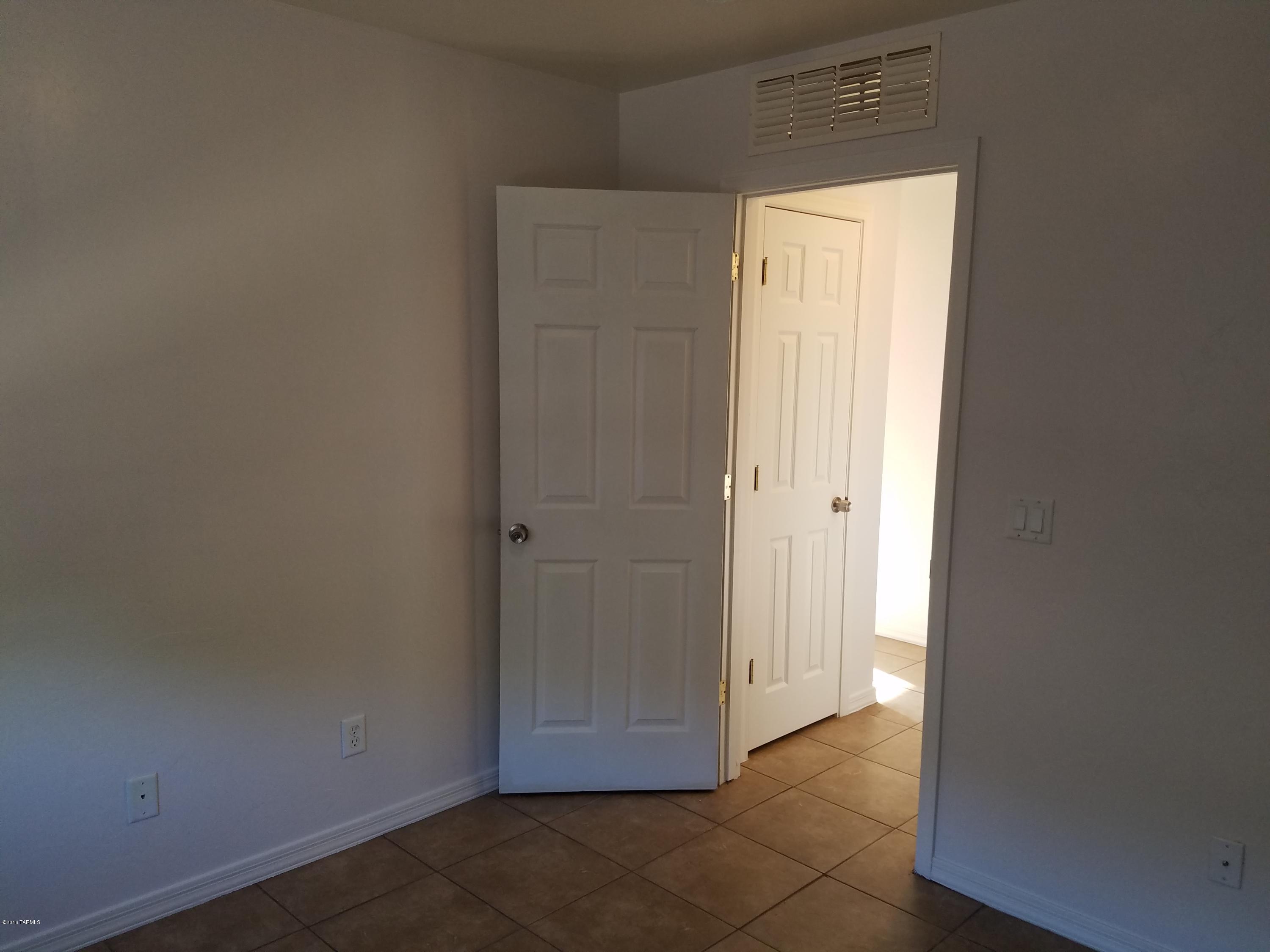 Rainbow Addition - Residential Lease
