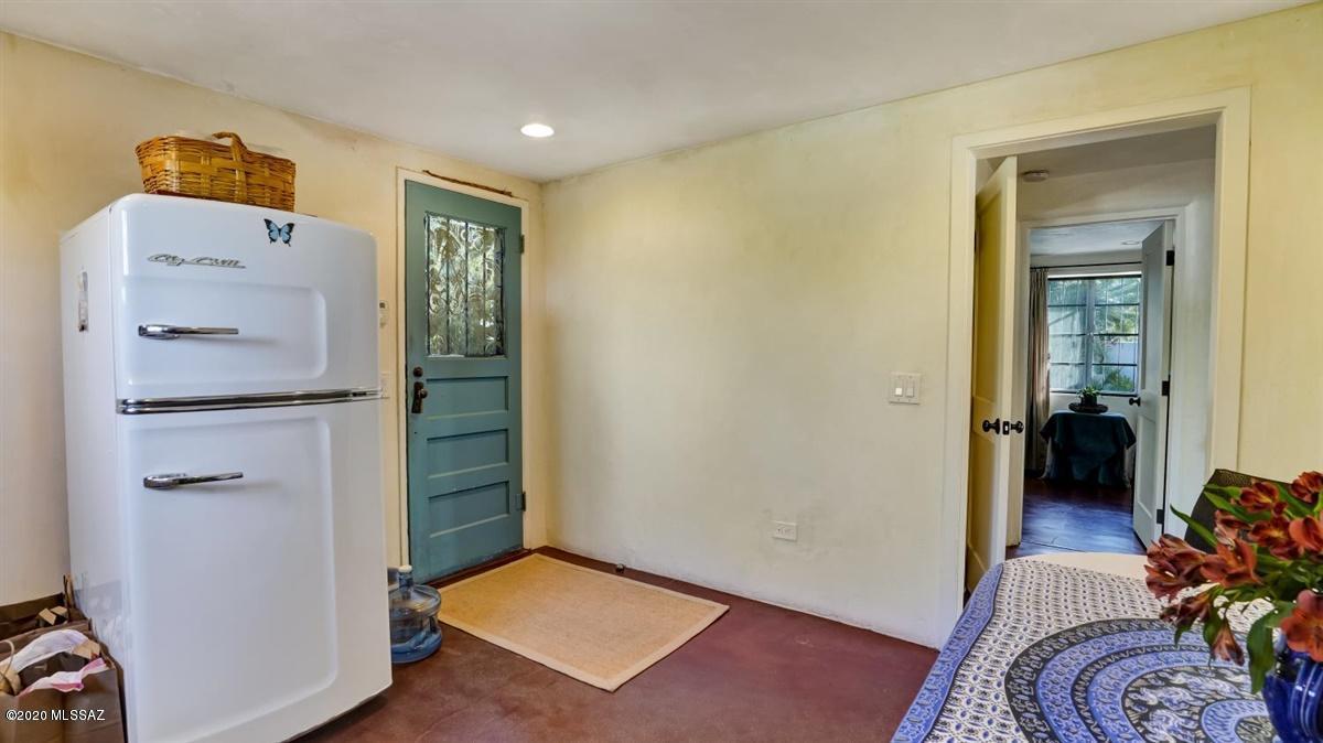 Unsubdivided - Residential