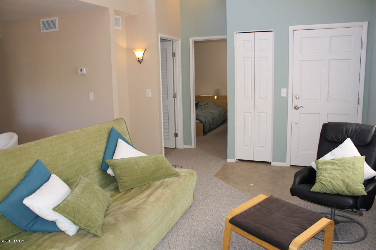 Ventana Vista Condominiums - Residential Lease