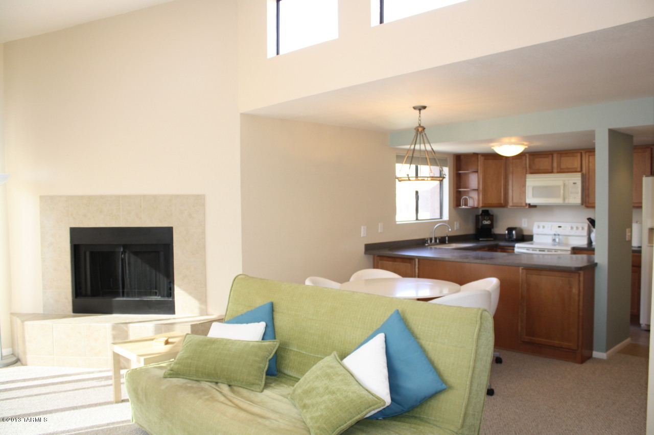 Ventana Vista Condominiums - Residential Lease