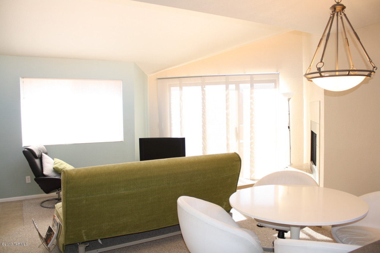 Ventana Vista Condominiums - Residential Lease