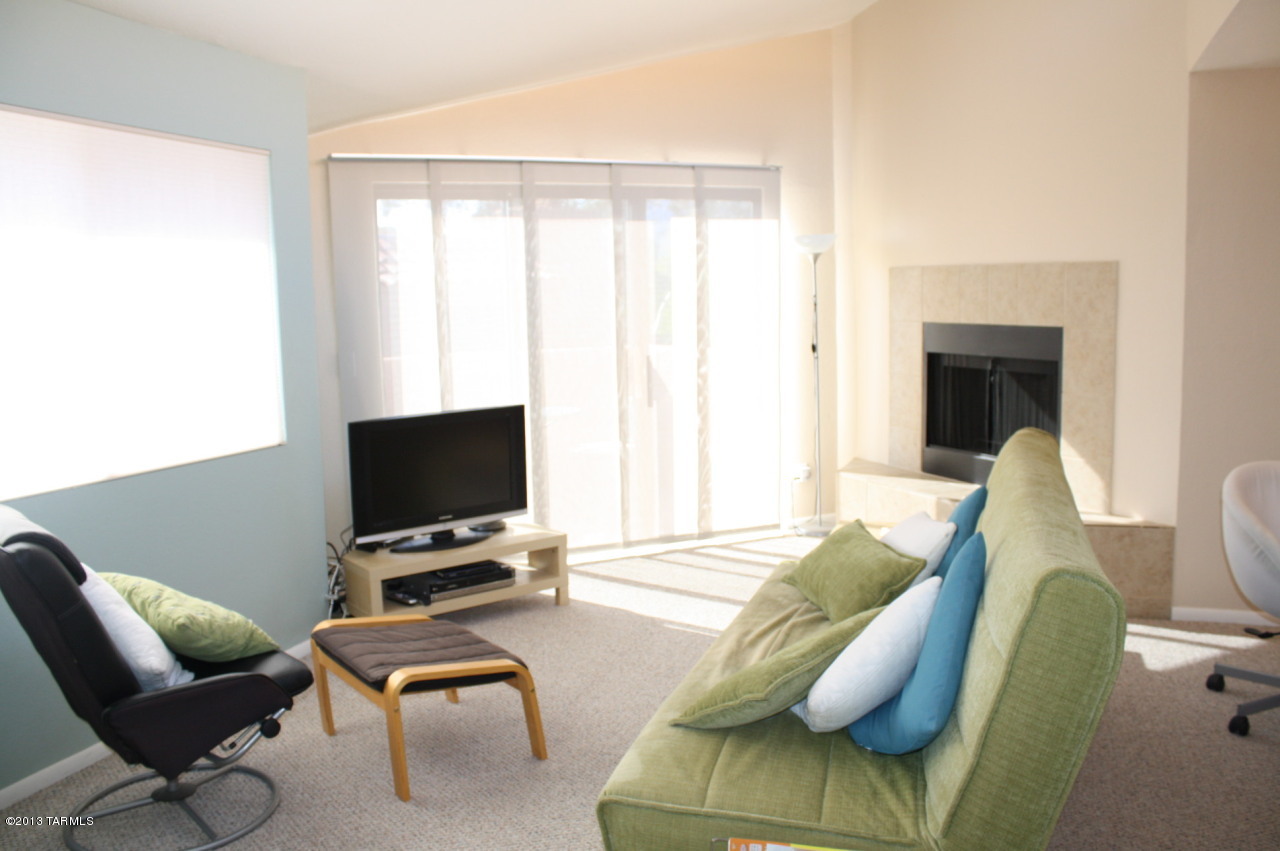 Ventana Vista Condominiums - Residential Lease