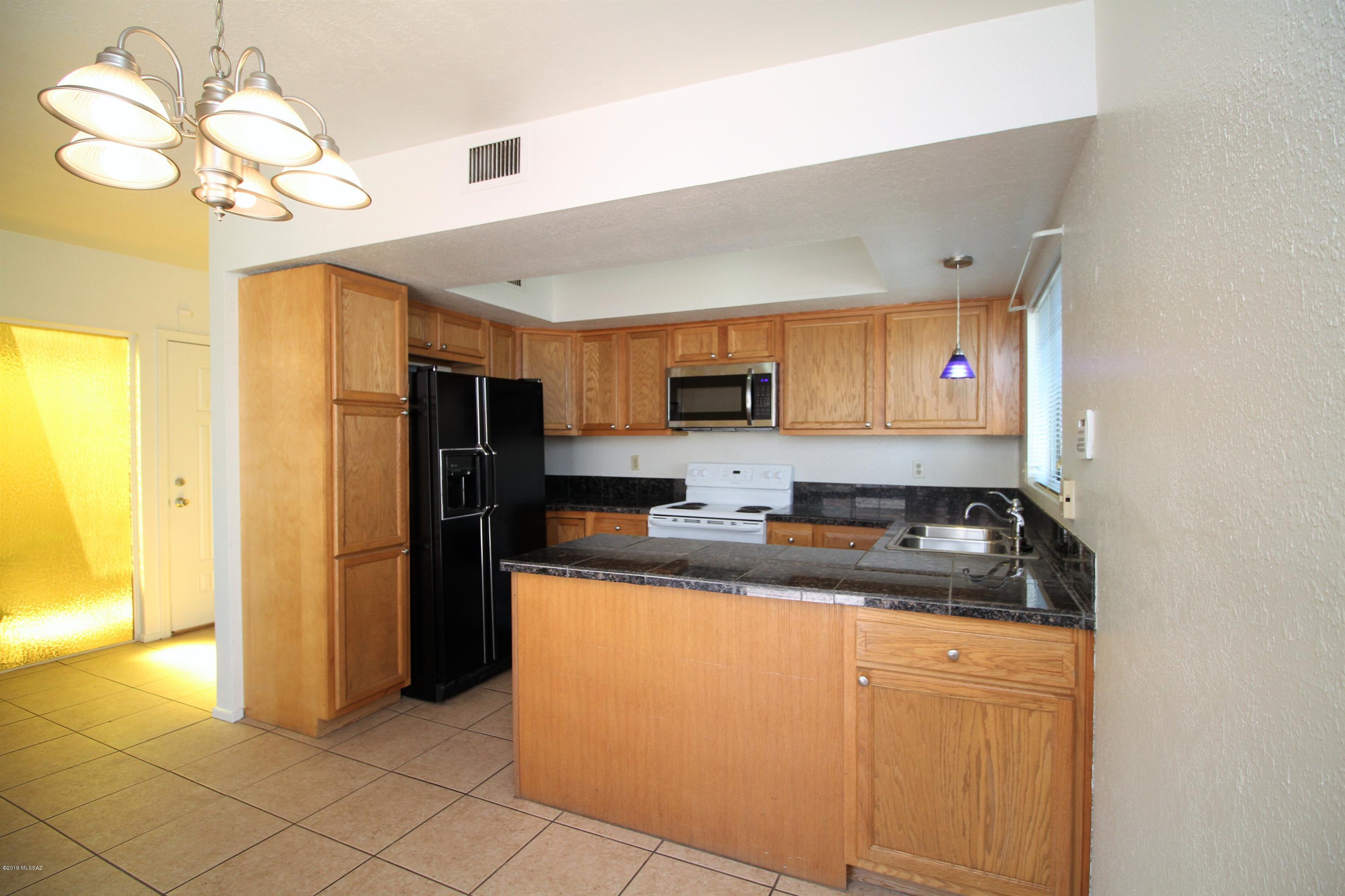 Haven Lane Condominium - Residential