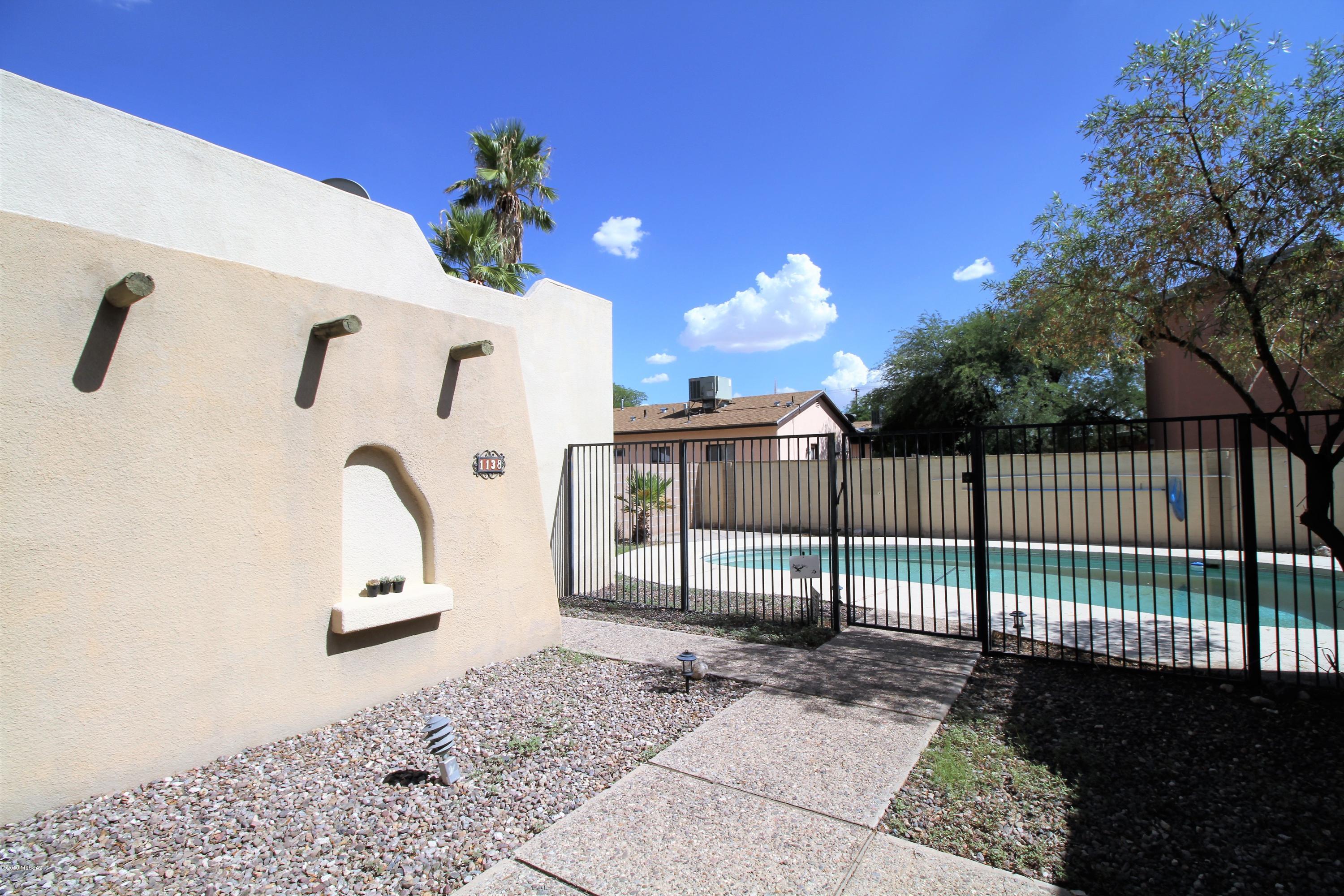 Haven Lane Condominium - Residential