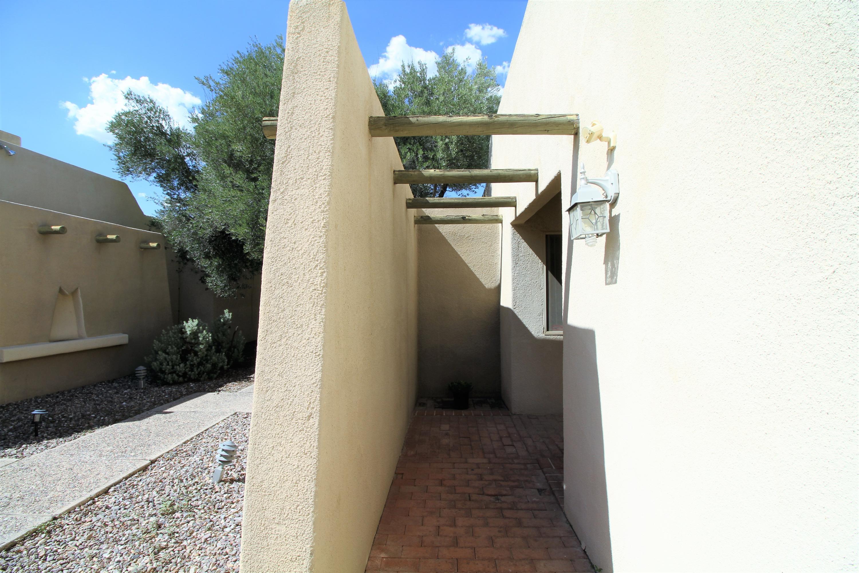 Haven Lane Condominium - Residential
