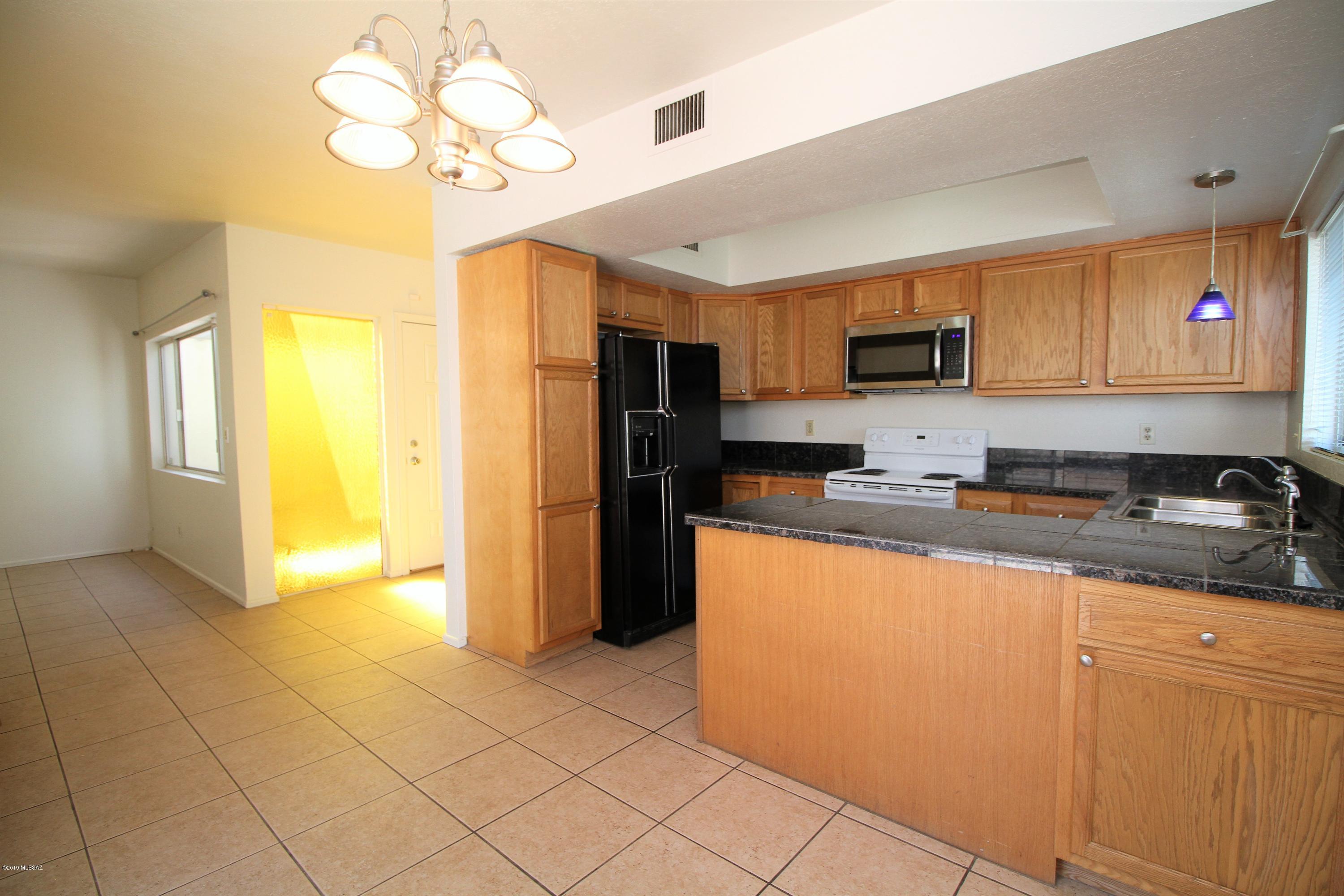 Haven Lane Condominium - Residential