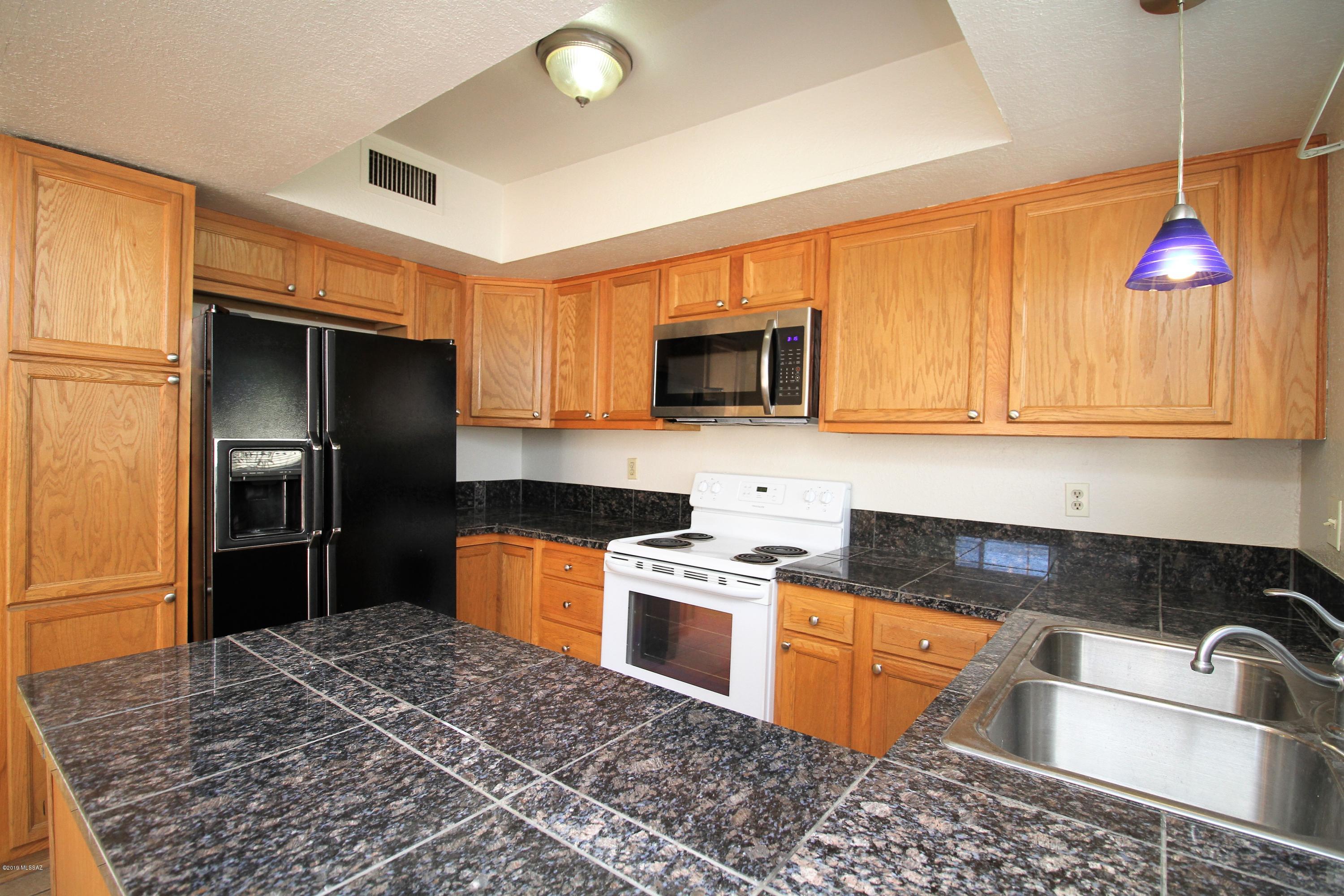 Haven Lane Condominium - Residential