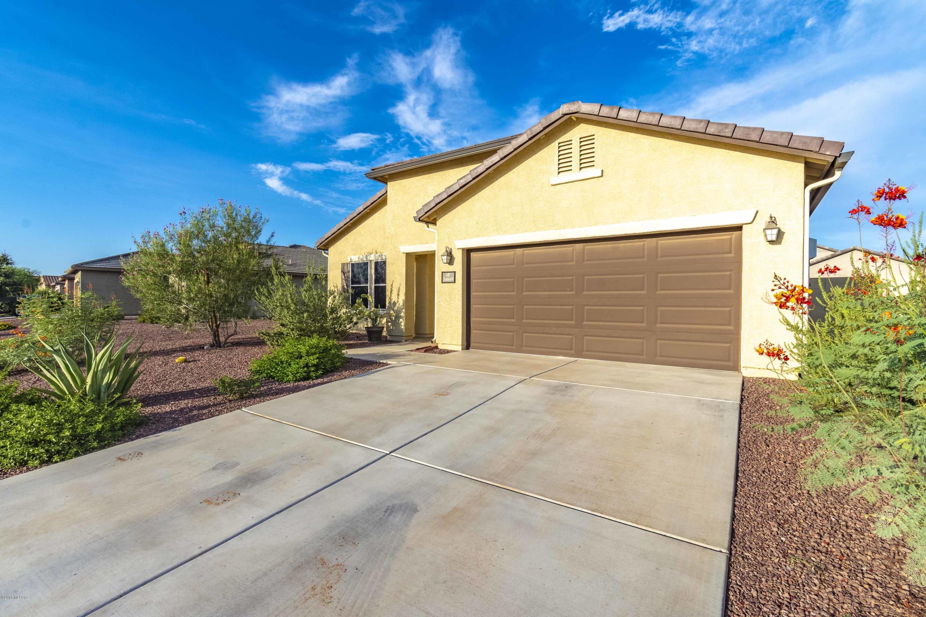 Red Rock Village - Residential