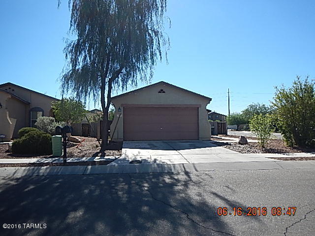 Cute 2 bedroom, 2 bathroom home with a den, on a corner lot. Home has upgraded granite counter tops and ceramic tile throughout the home. Go show and sell today! Property is sold in as-is/where is condition, without warranties implied or expressed. See attached documents for contract requirements.