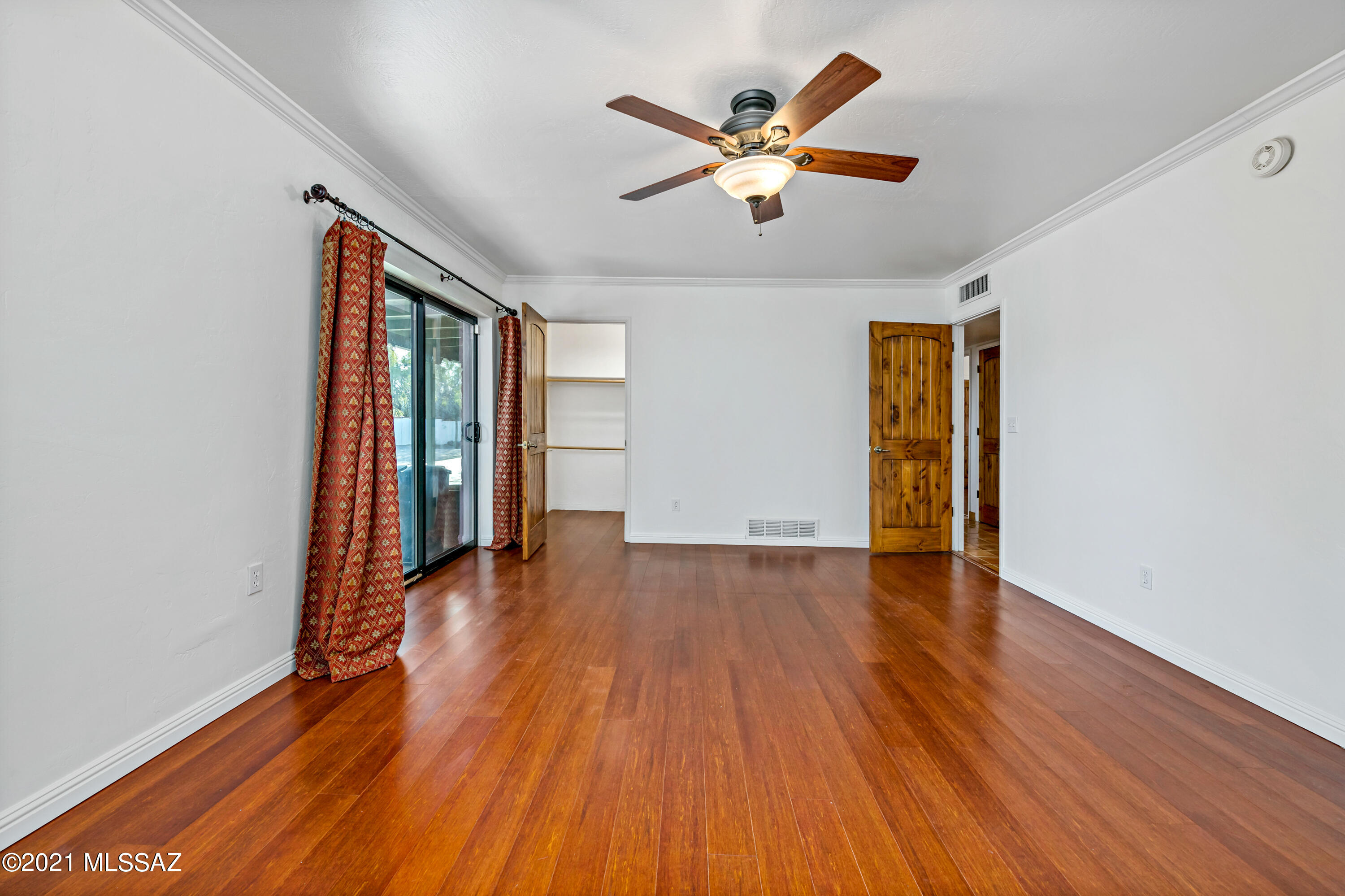 El Conquistador Estates - Residential Lease