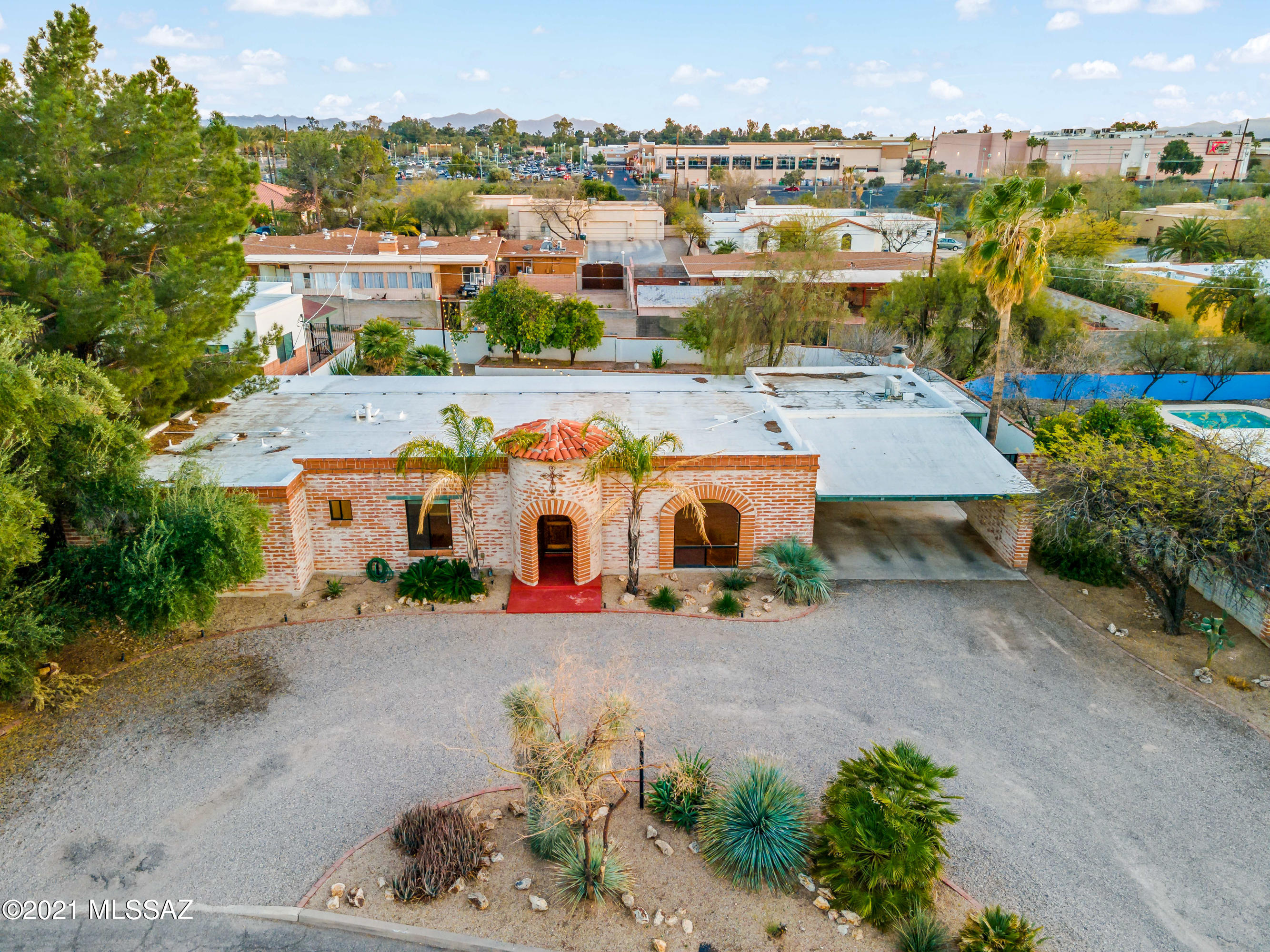El Conquistador Estates - Residential Lease