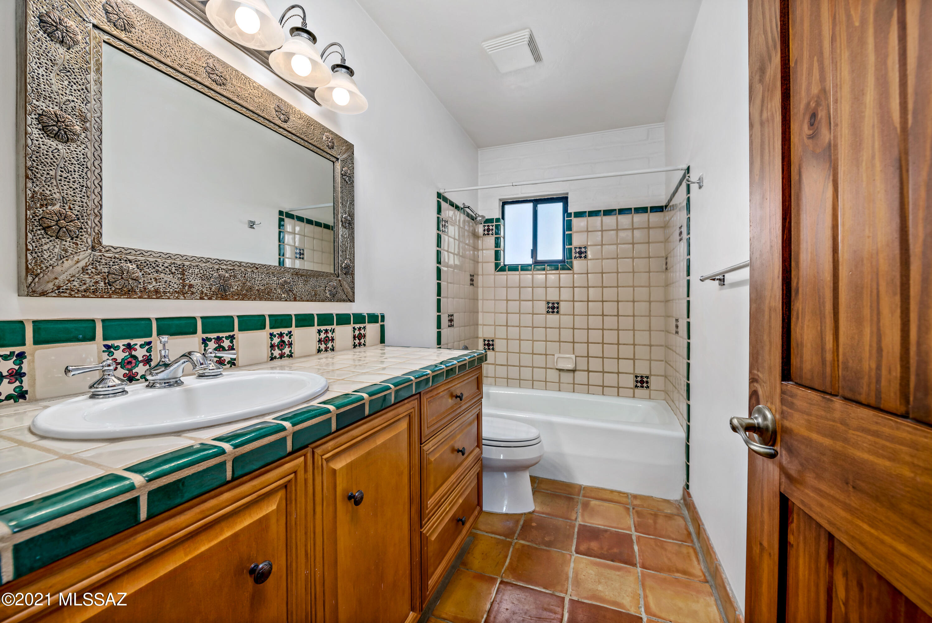 El Conquistador Estates - Residential Lease