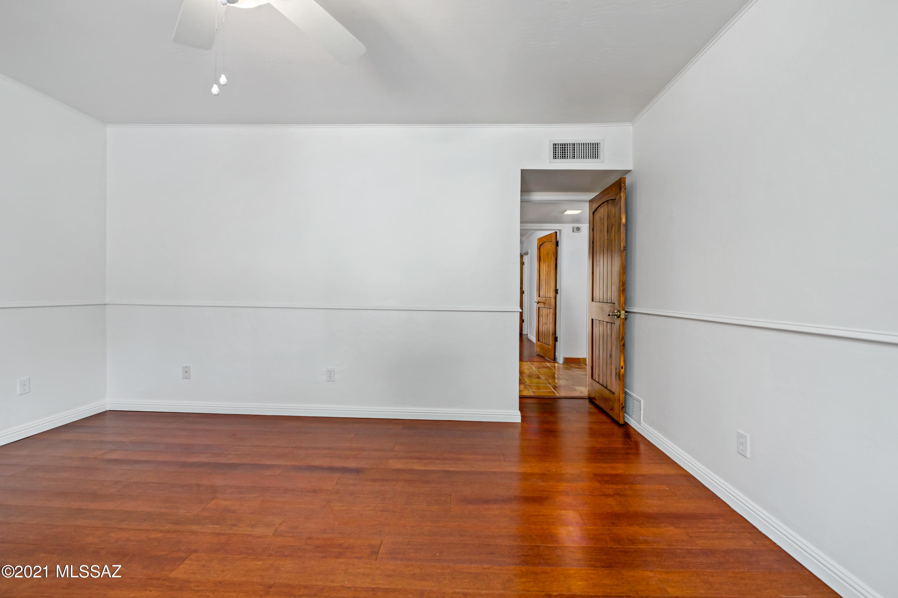 El Conquistador Estates - Residential Lease