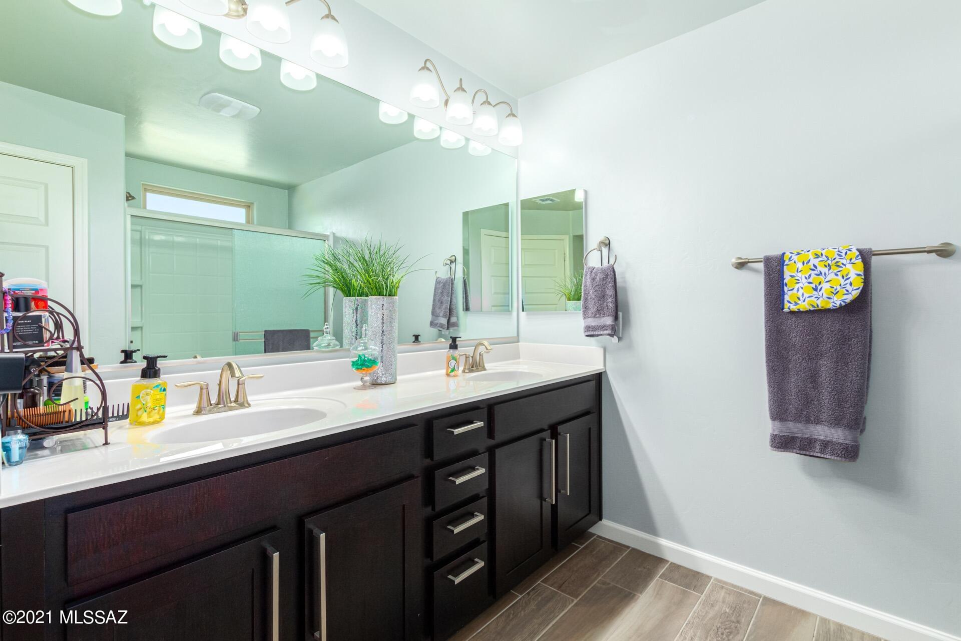 New Tucson Unit NO. 5 (1-312) - Residential